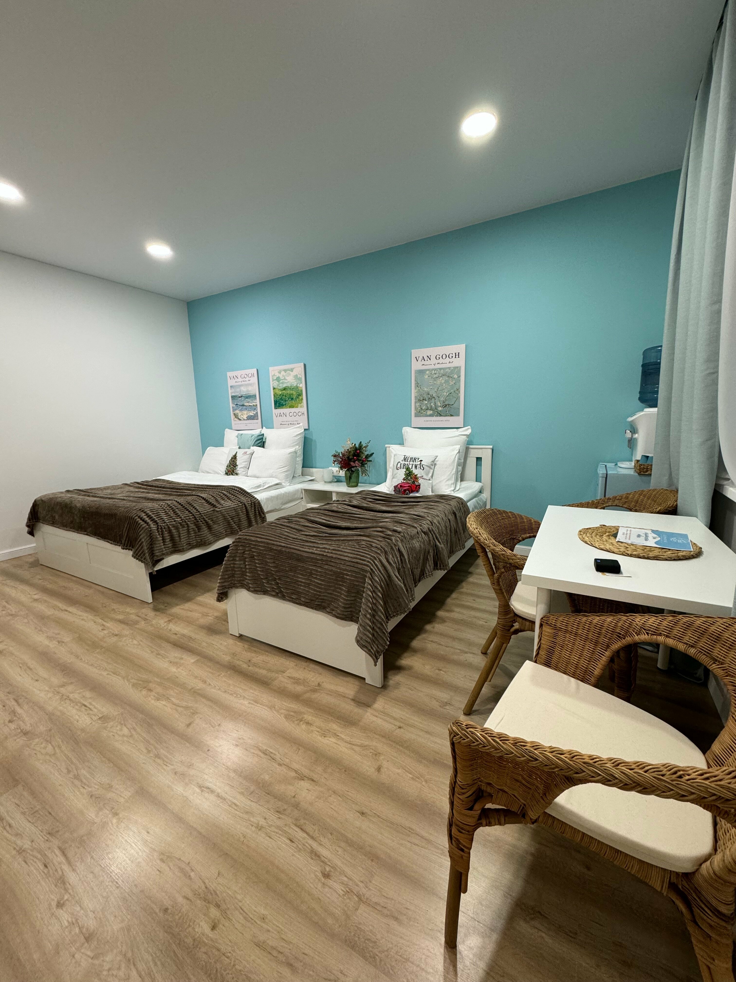 Трехместный номер с видом на сад