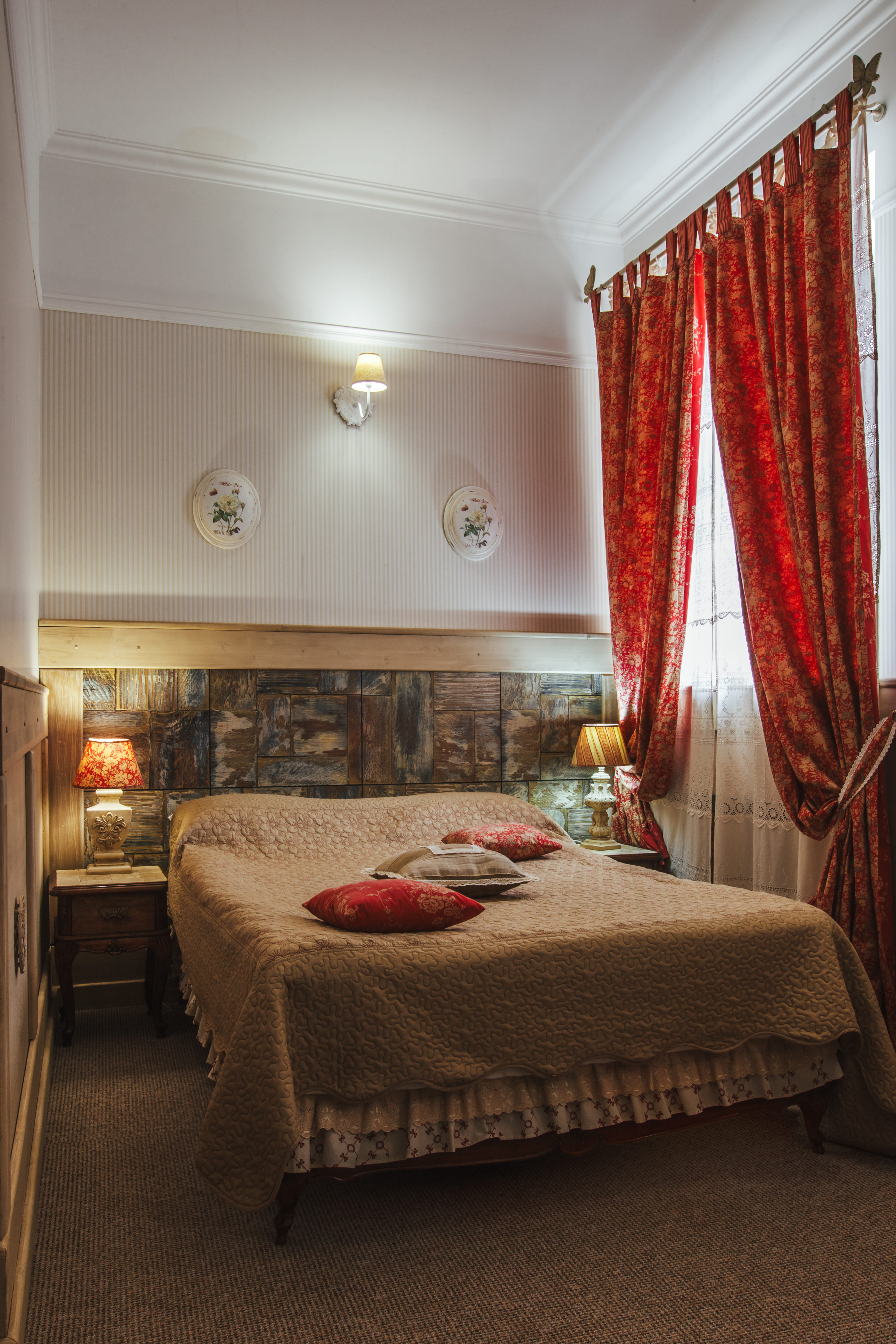 Улучшенный двухместный номер с 1 кроватью