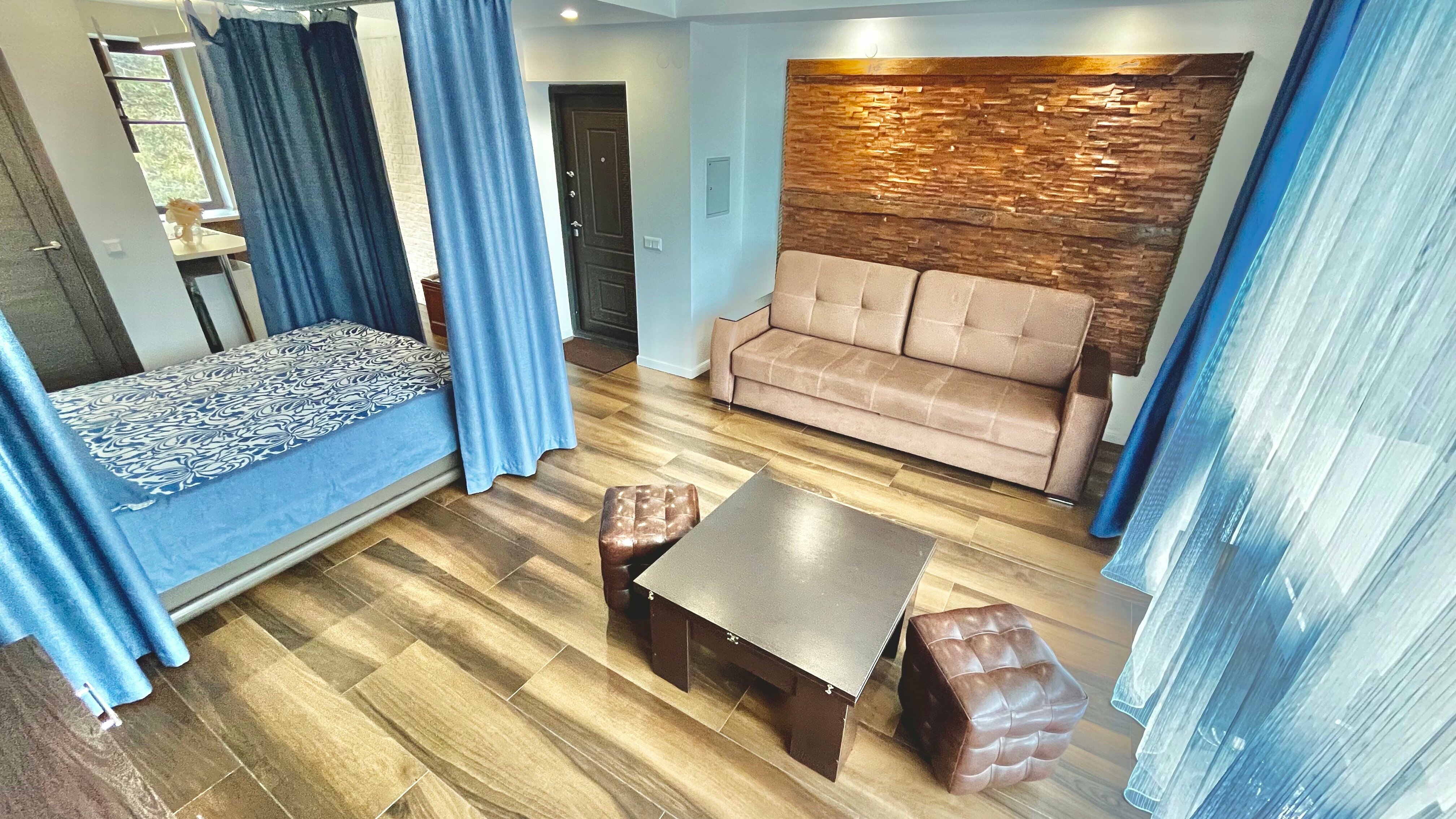 Апартаменты