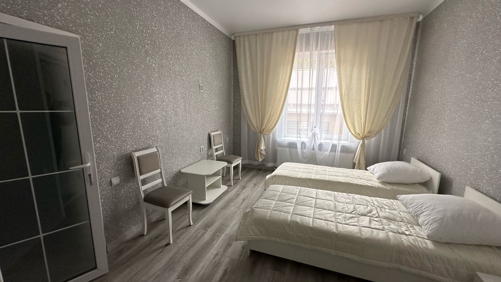 Двухместный номер с 2 отдельными кроватями, вид на горы