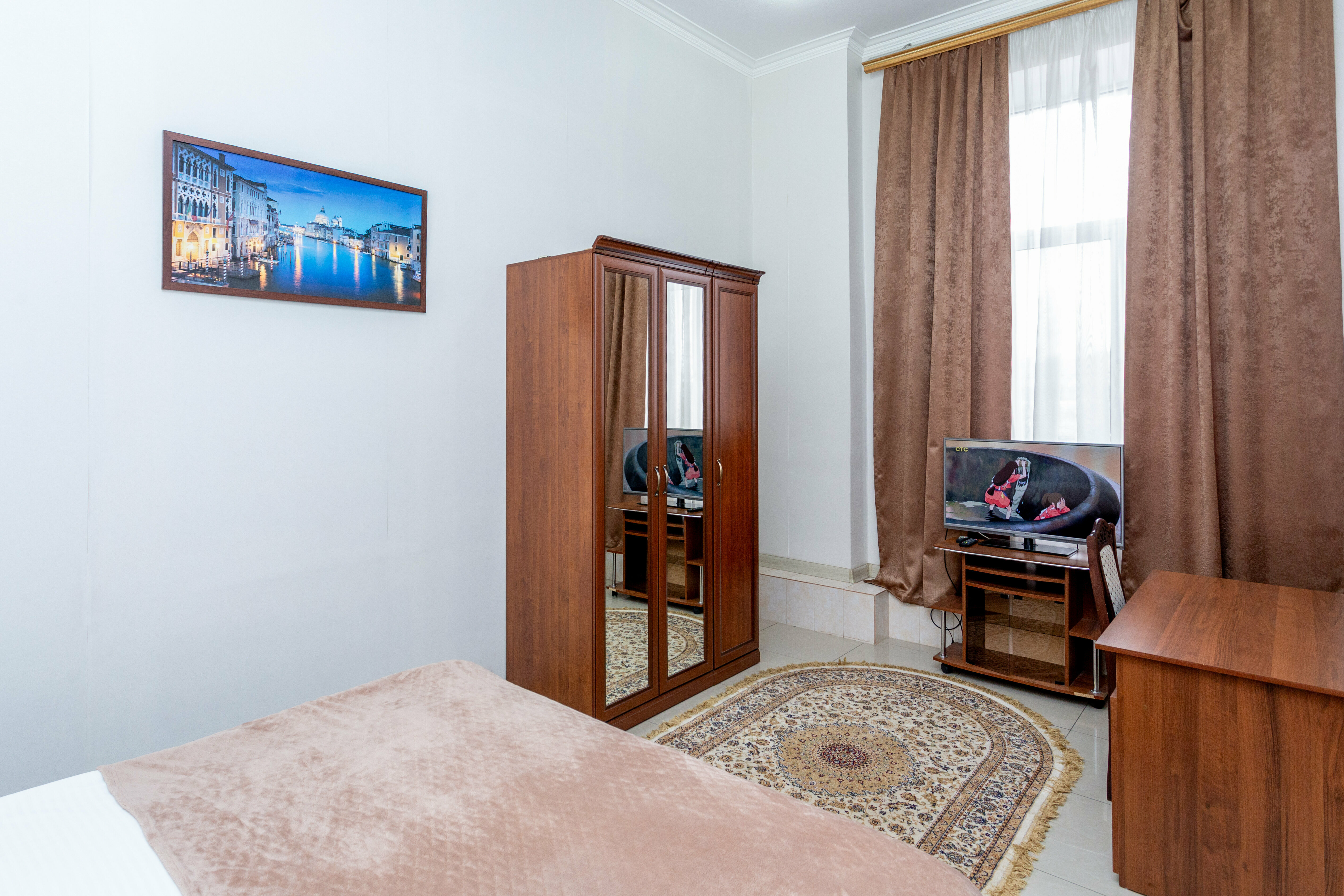 Люкс с 1 спальней