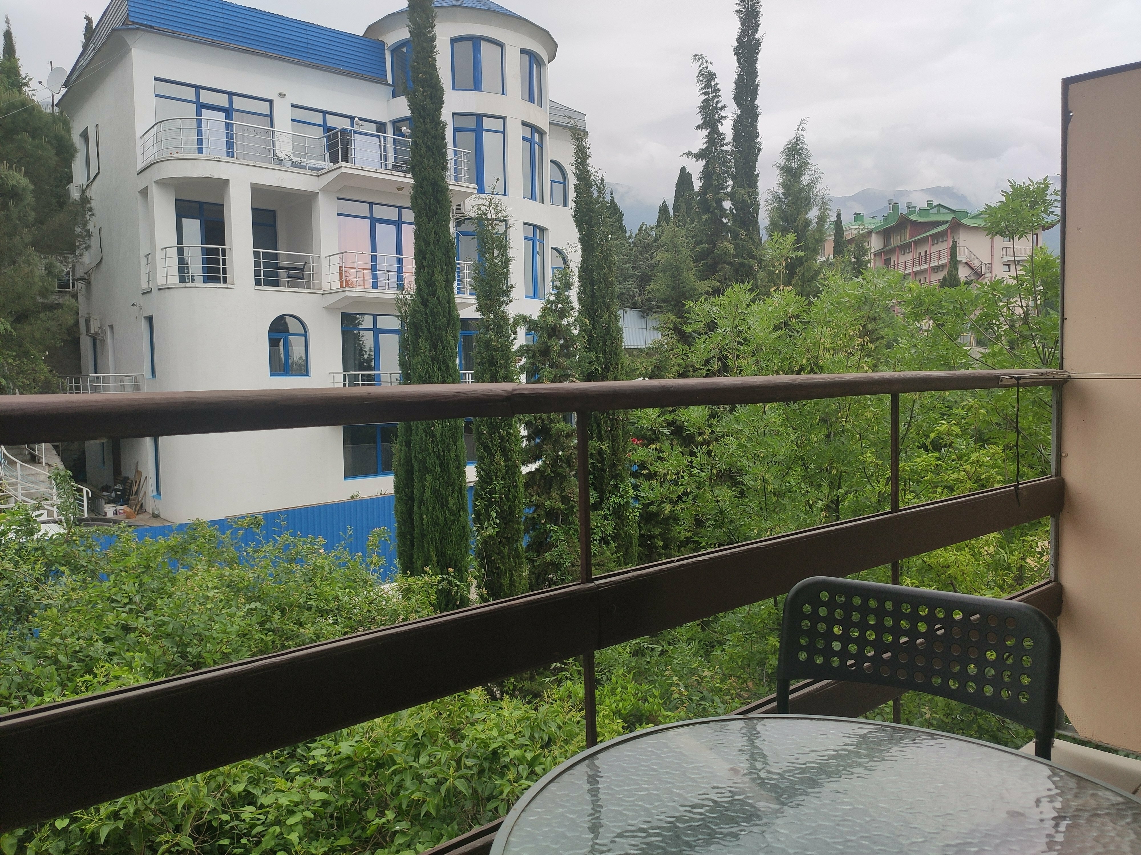 Двухместный номер с 2 отдельными кроватями и балконом