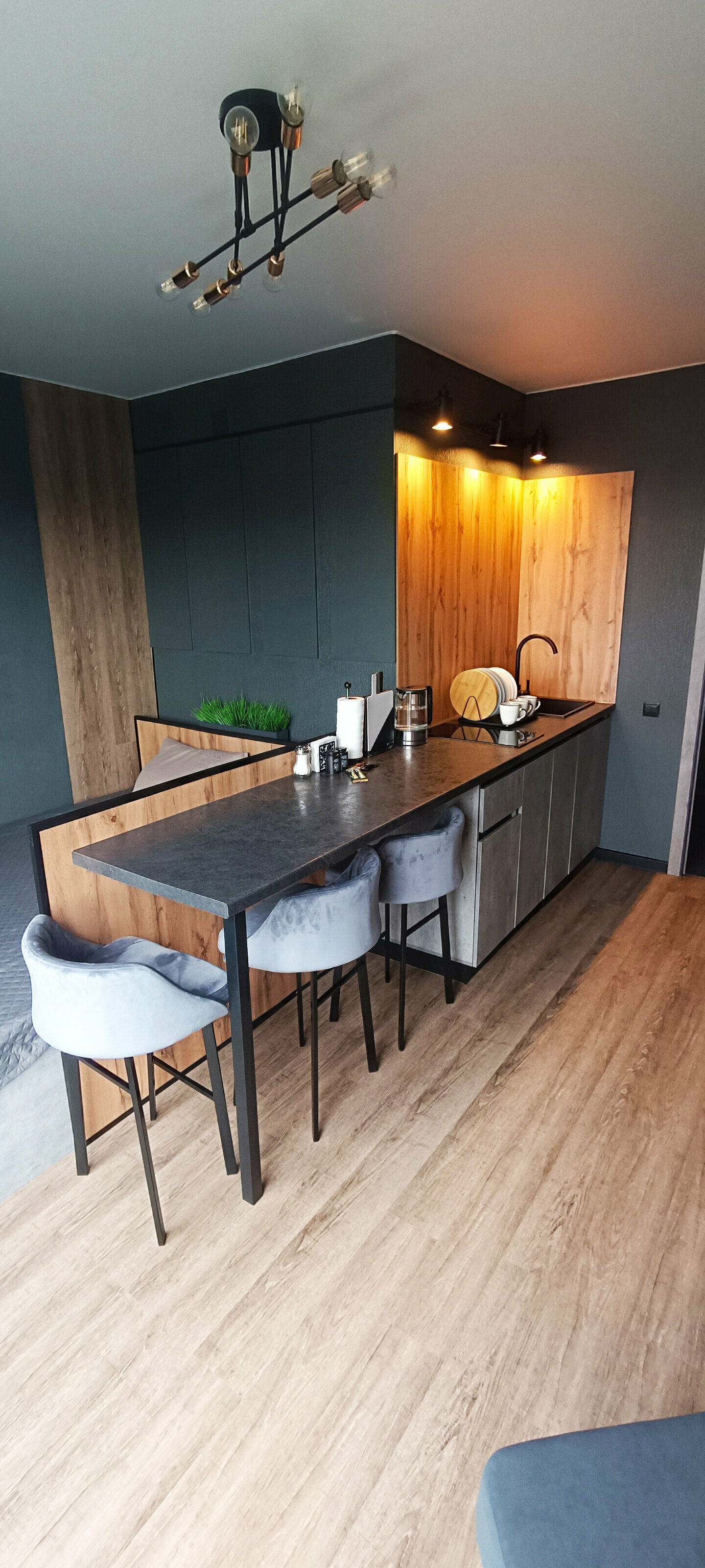 Улучшенный трехместный номер