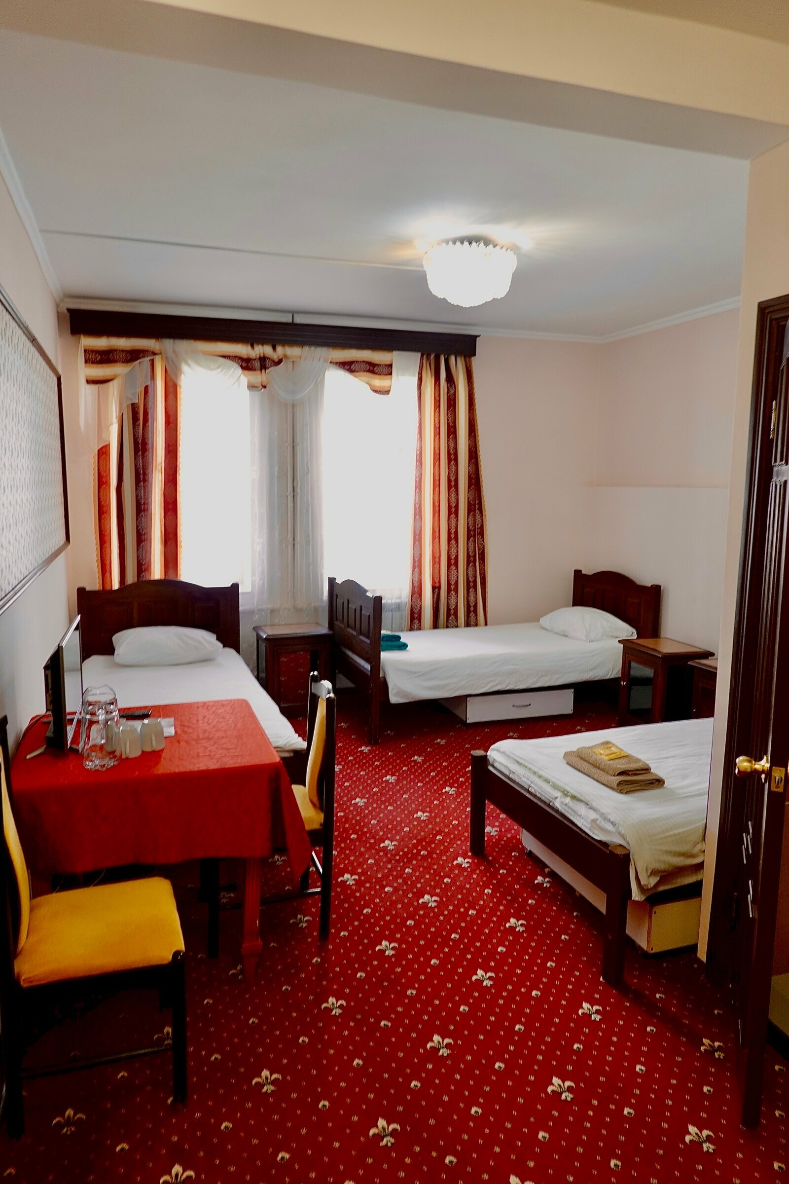 Стандартный трехместный номер