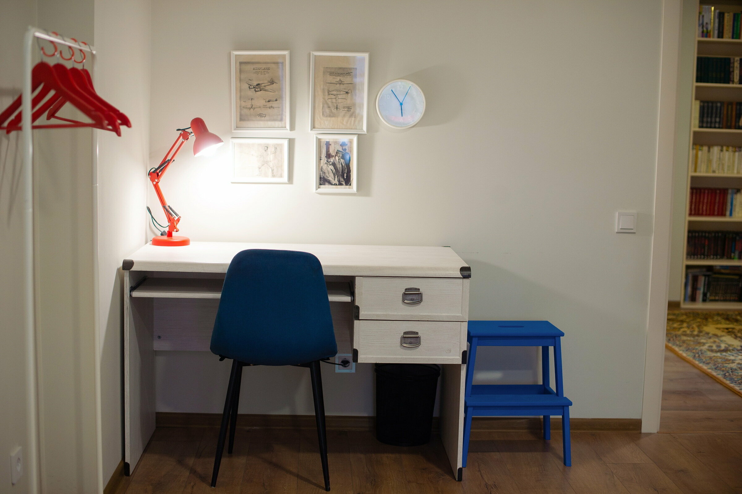 Кровать в общем 4-местном номере для мужчин и женщин