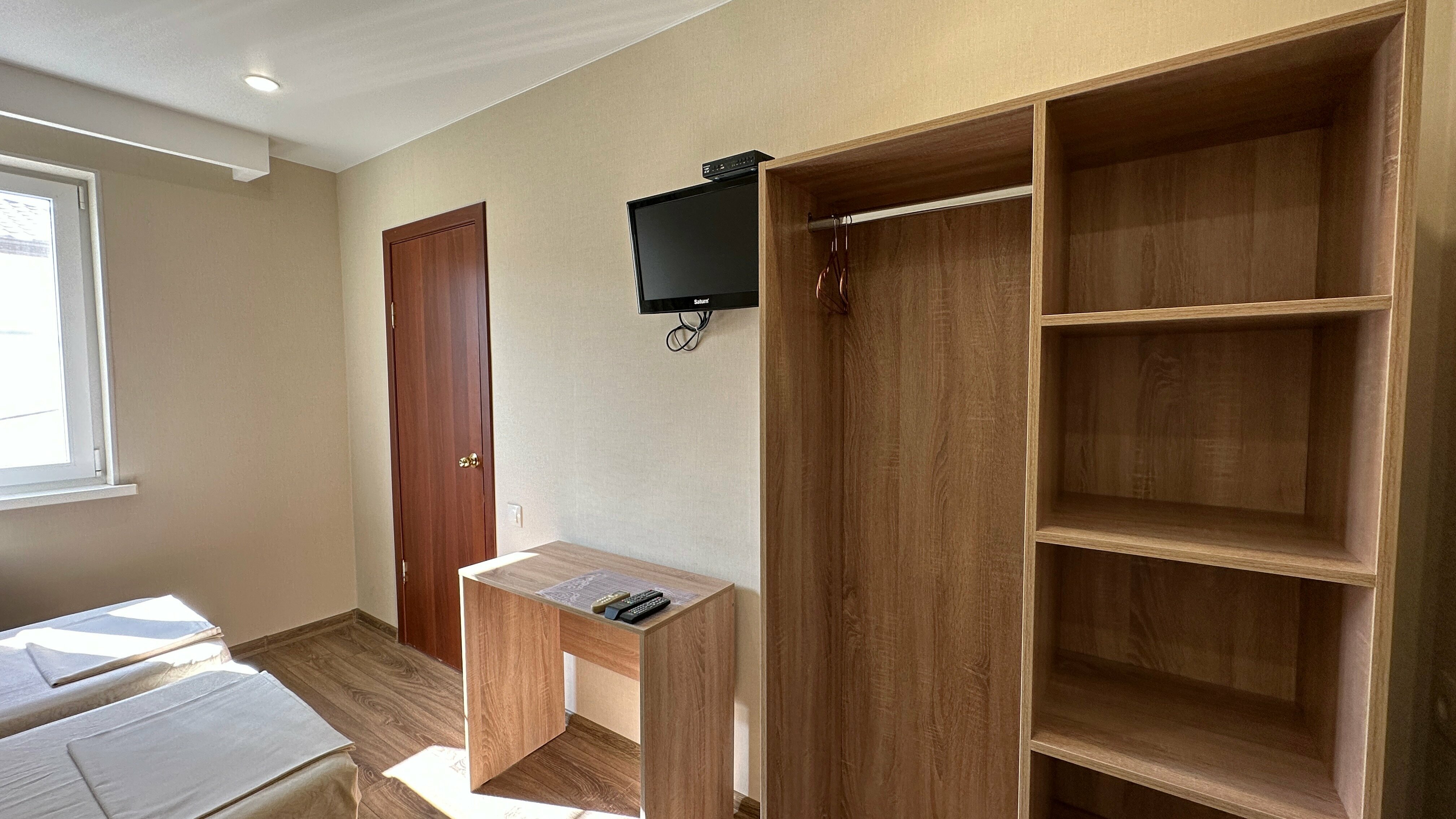 Cемейный номер с собственной ванной комнатой