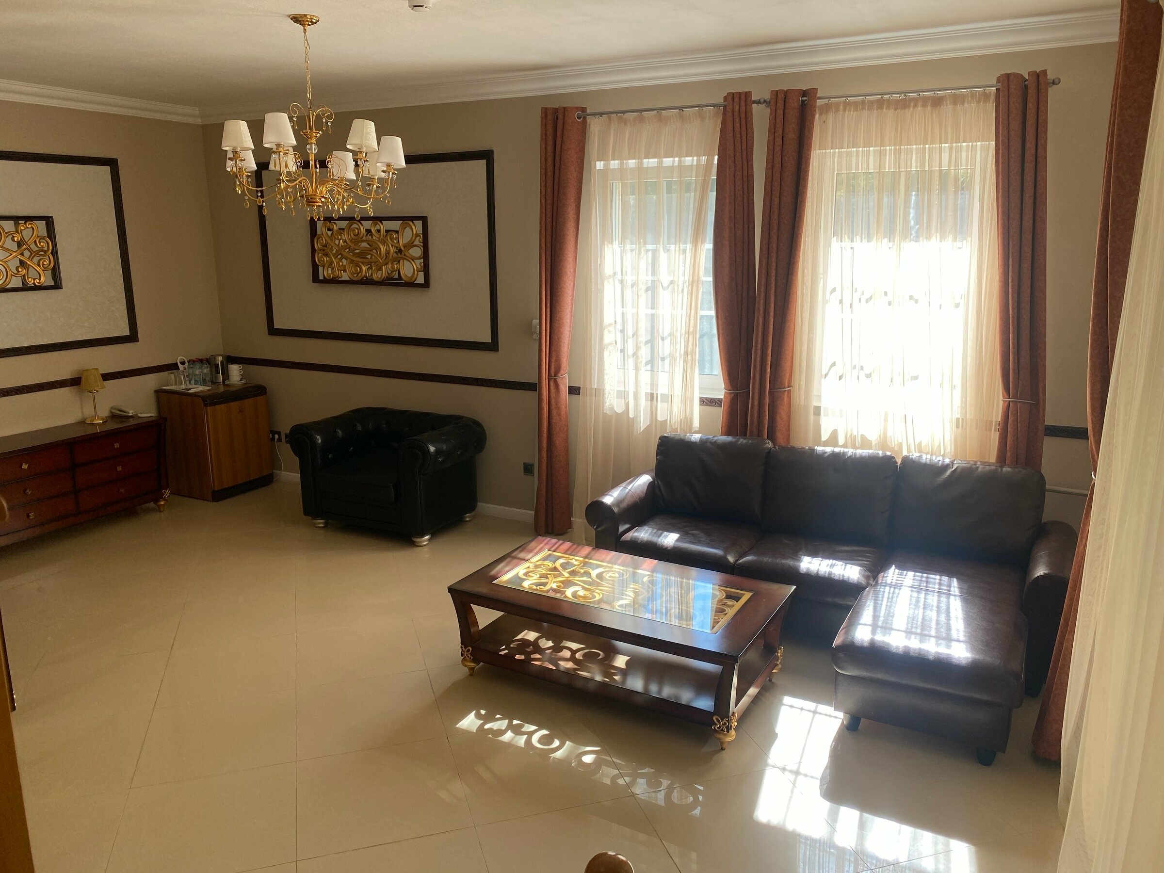 Роскошный трехместный номер