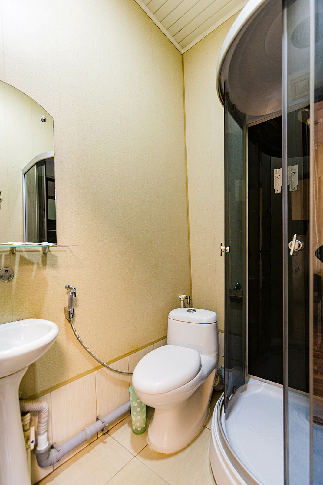 Улучшенный трехместный номер