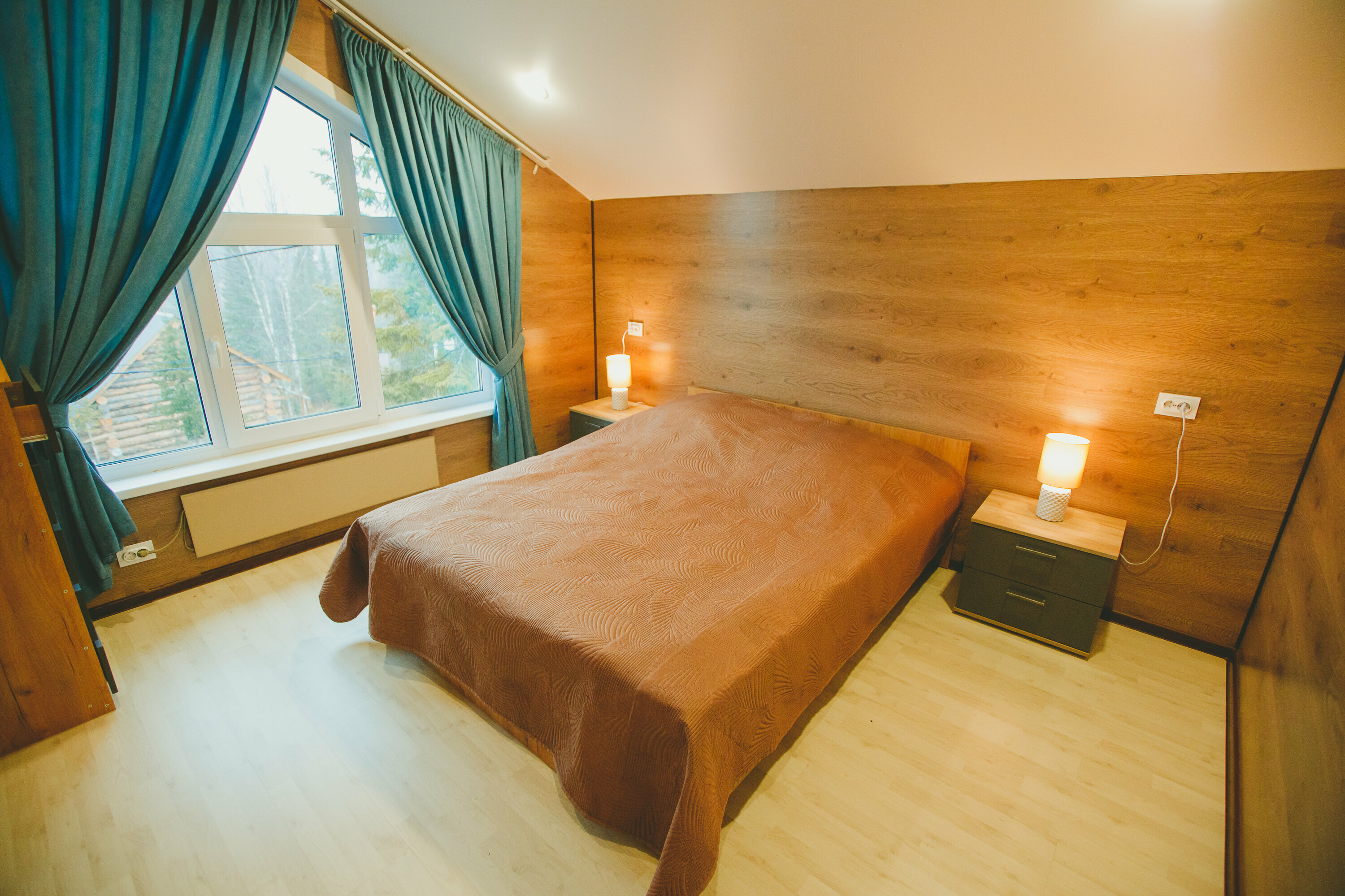 Дом с видом на лес