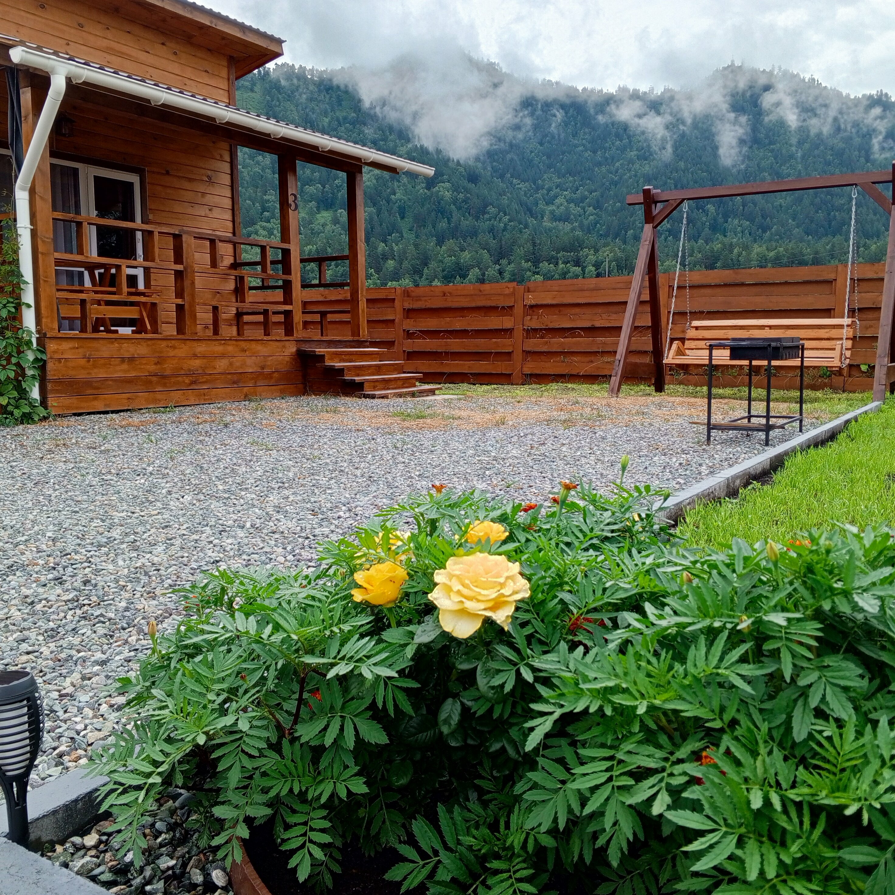 Дом с видом на горы