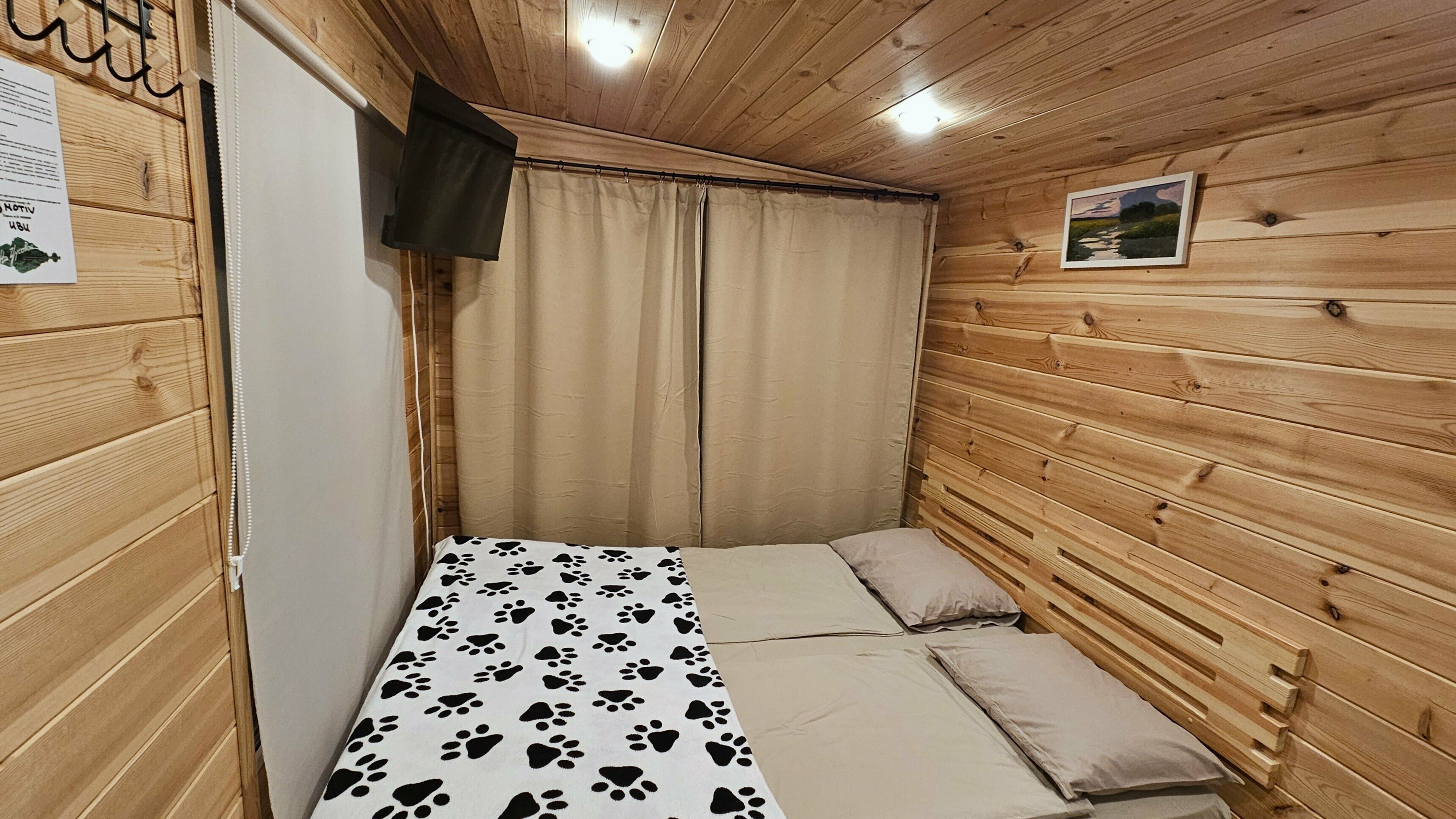 Небольшой двухместный номер с 1 кроватью