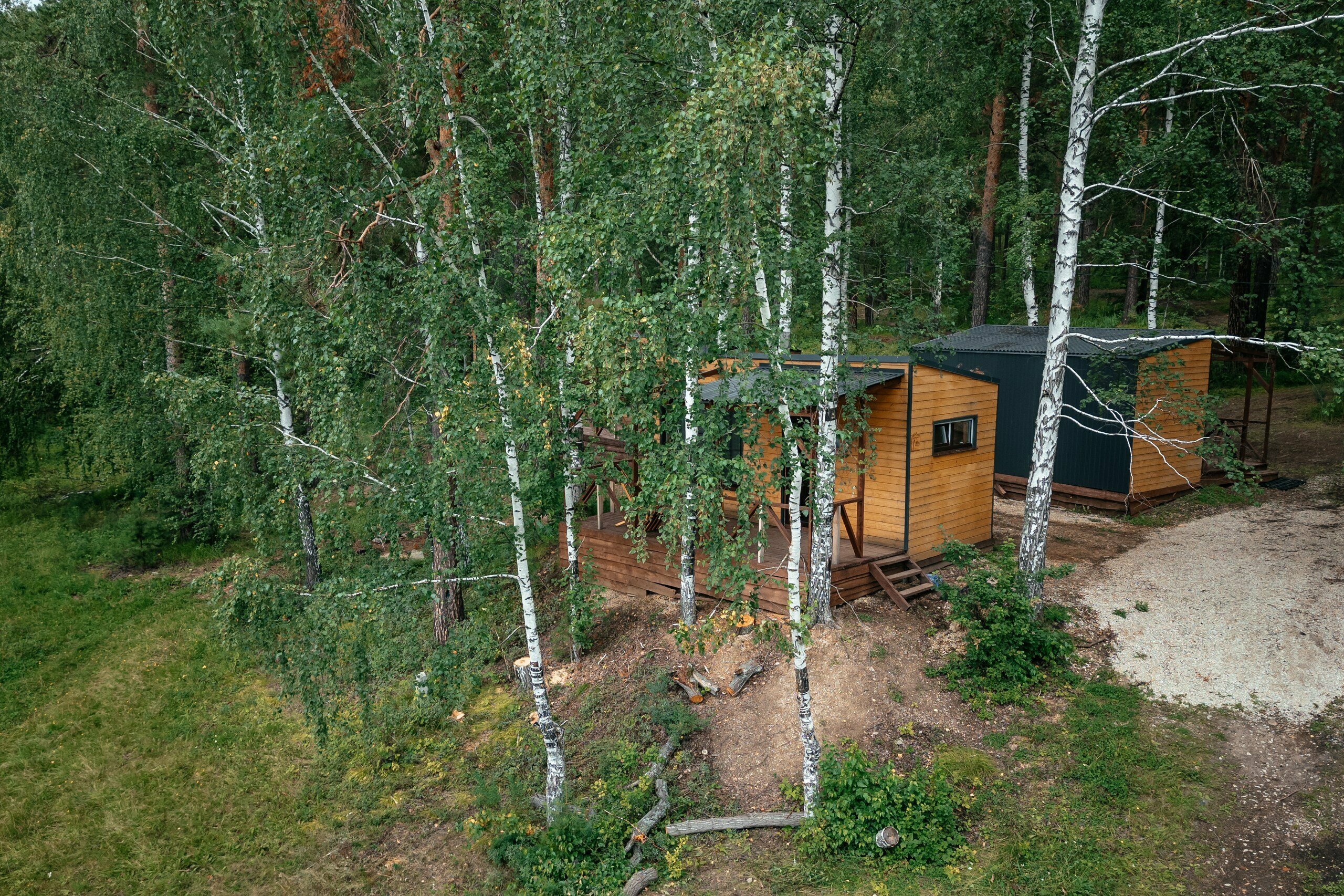 Домик 1 (двухместный номер с 1 кроватью с видом на озеро)