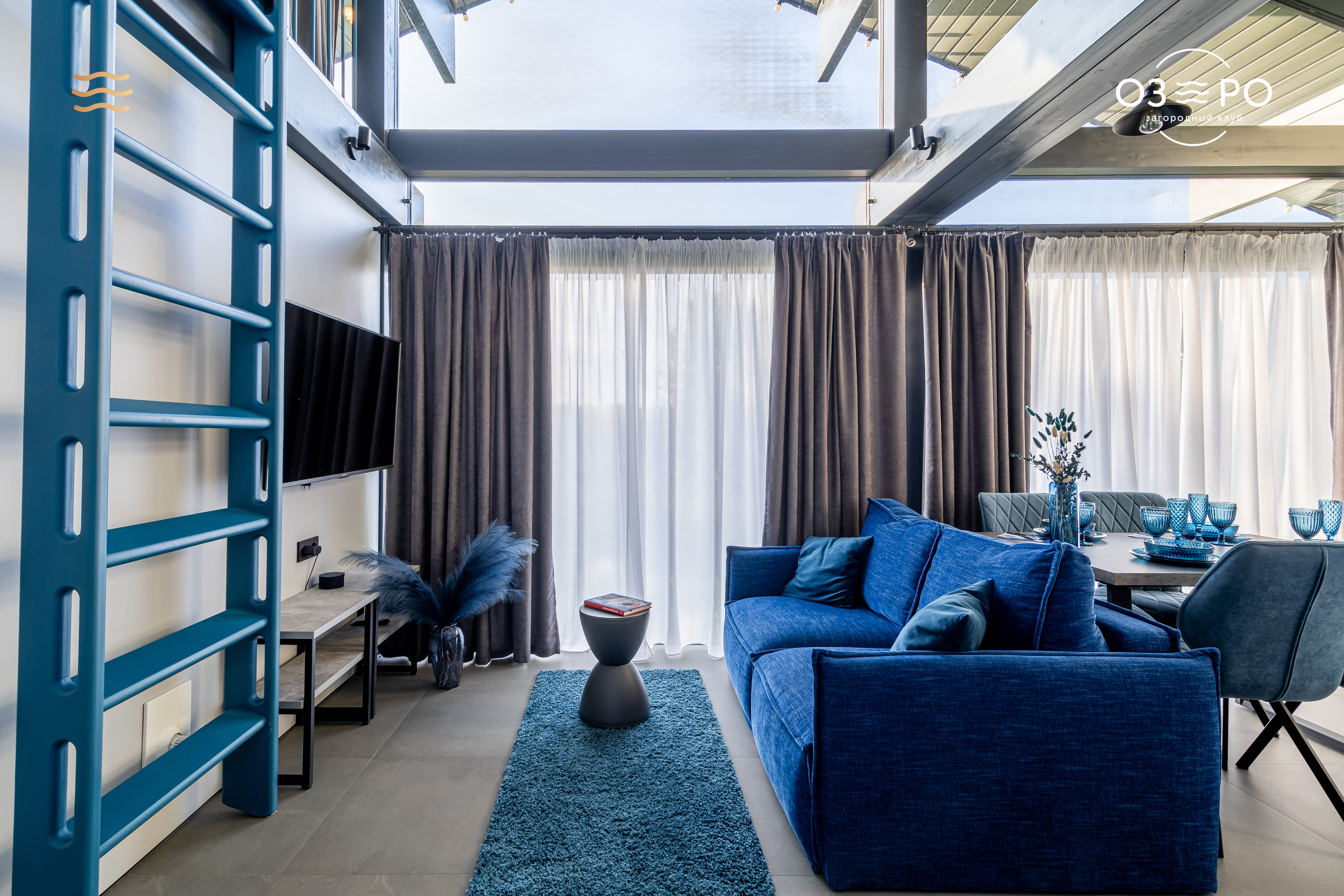 Сапфировый домик