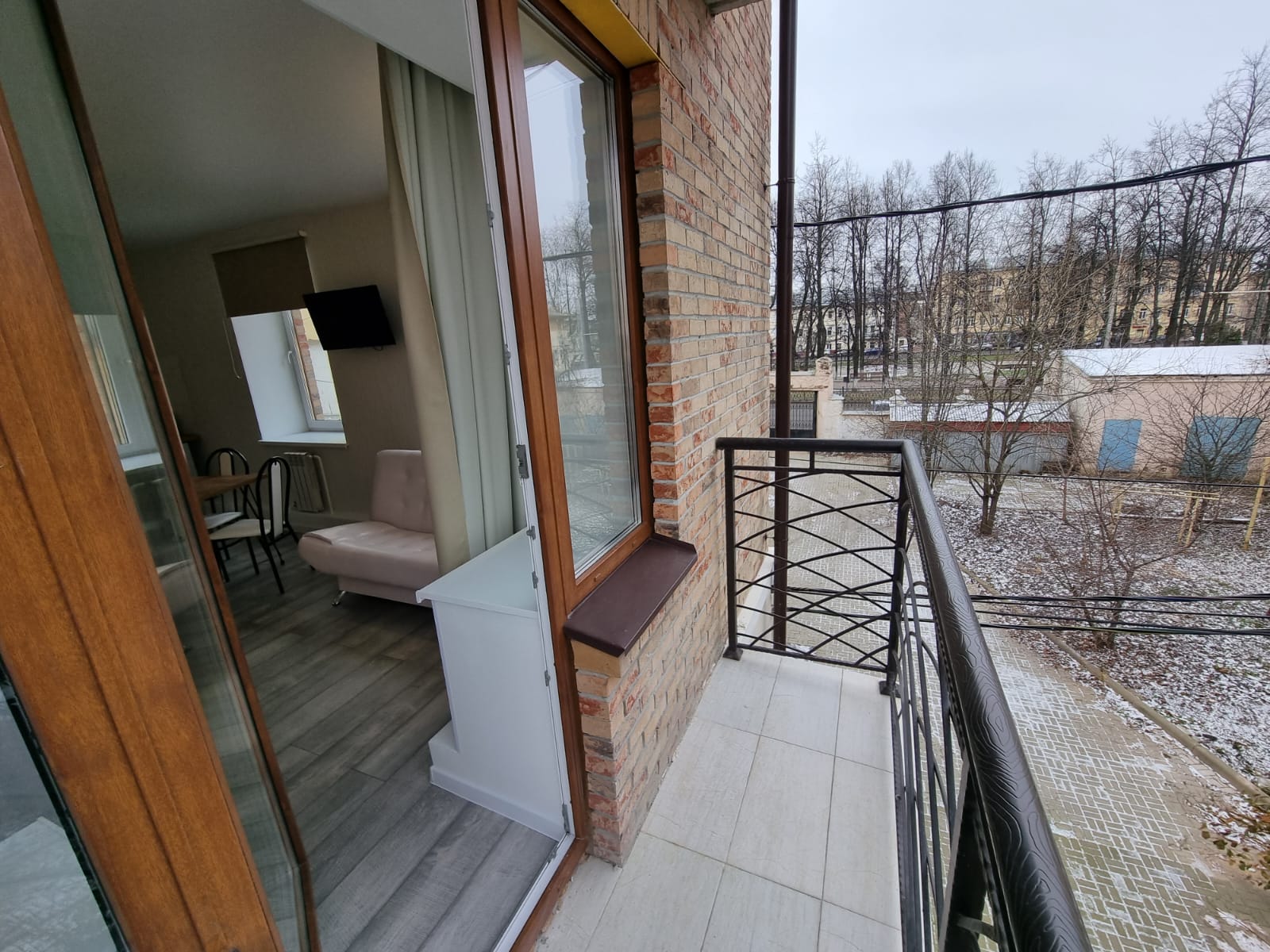 Четырехместный номер с балконом