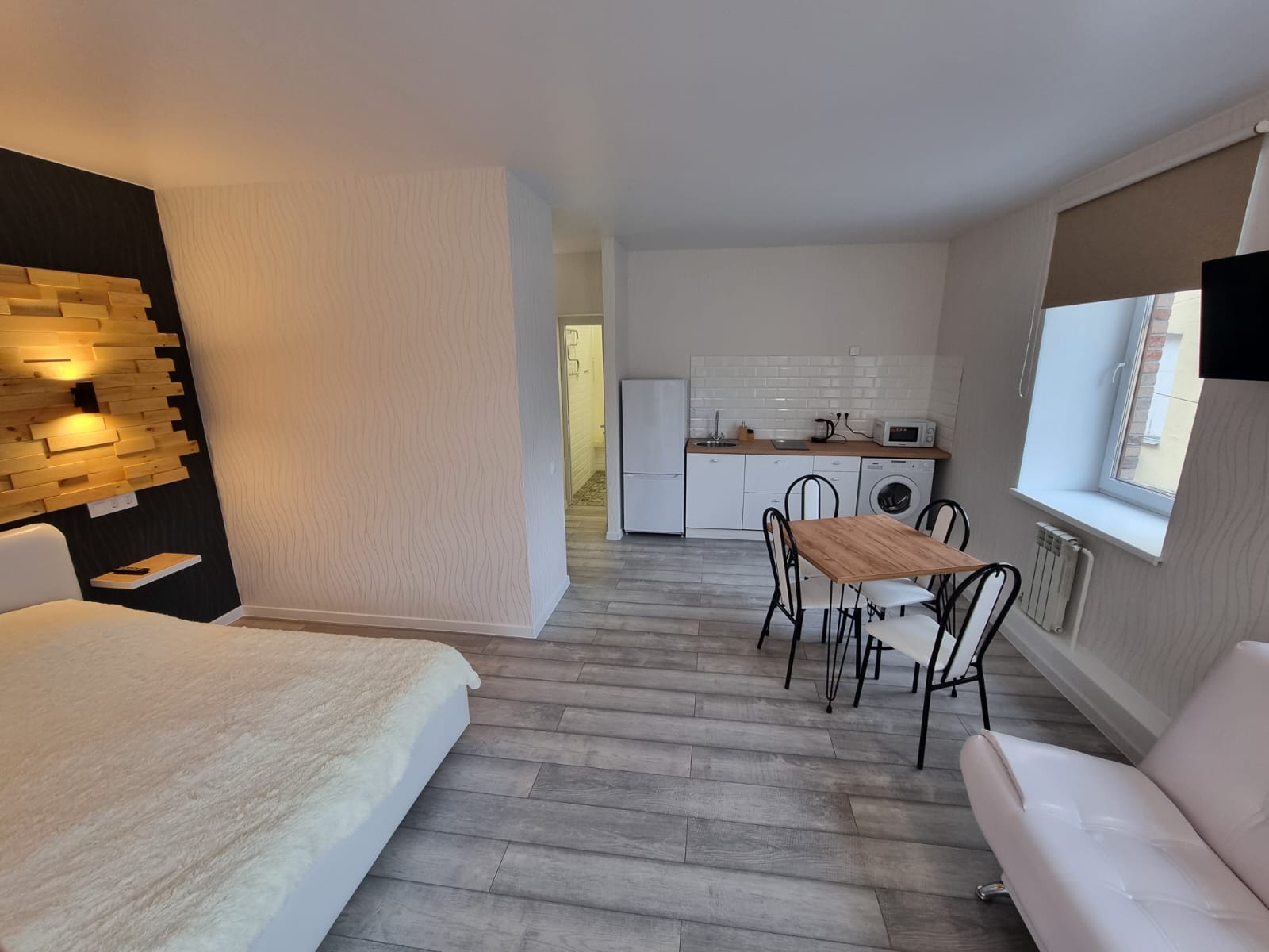 Четырехместный номер с балконом