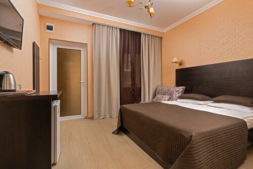 Трехместный номер Делюкс в Раф