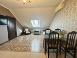 Двухкомнатные апартаменты с кухней (мансардный 4 этаж) в Парадейсон