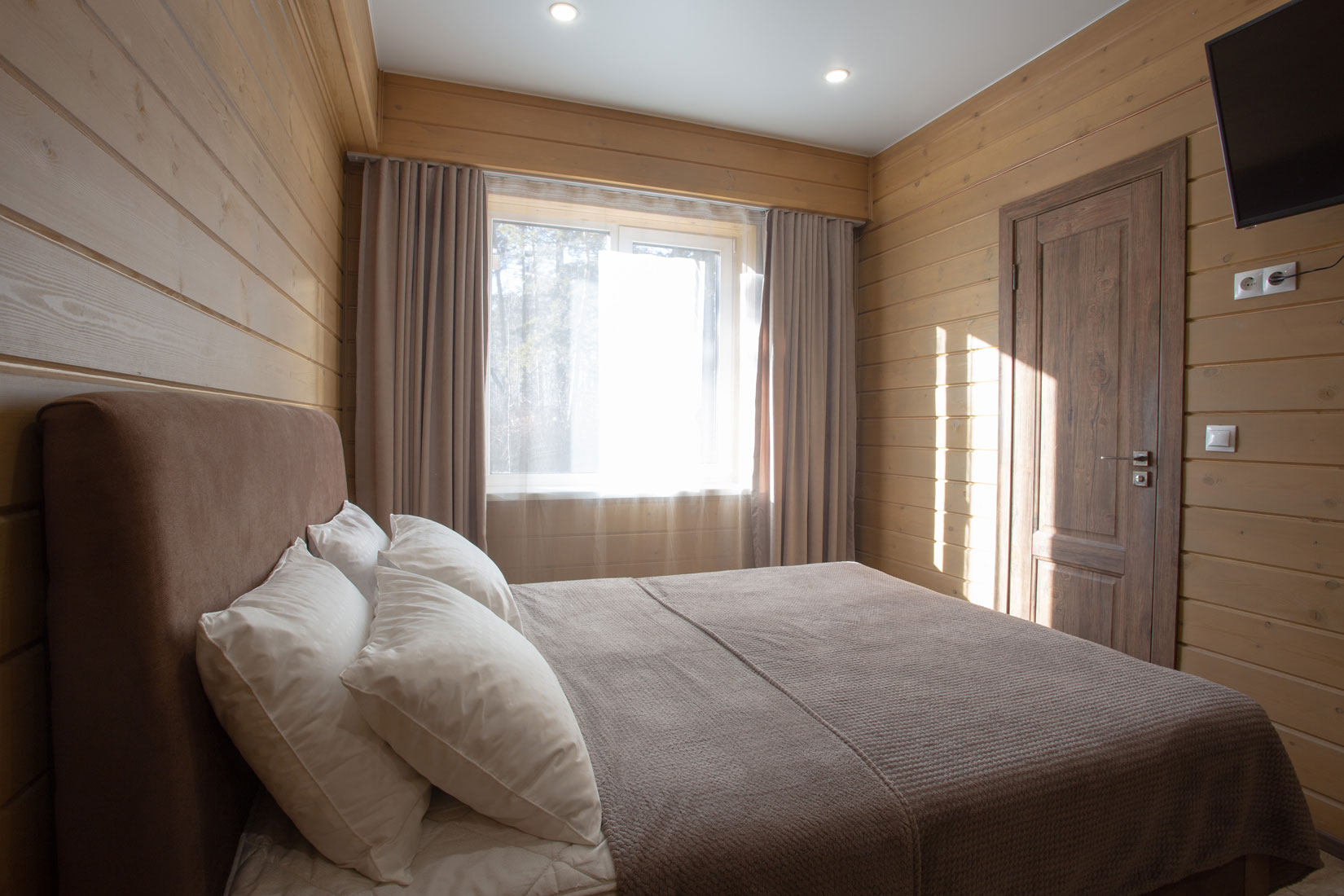 Четырехместный номер с ванной