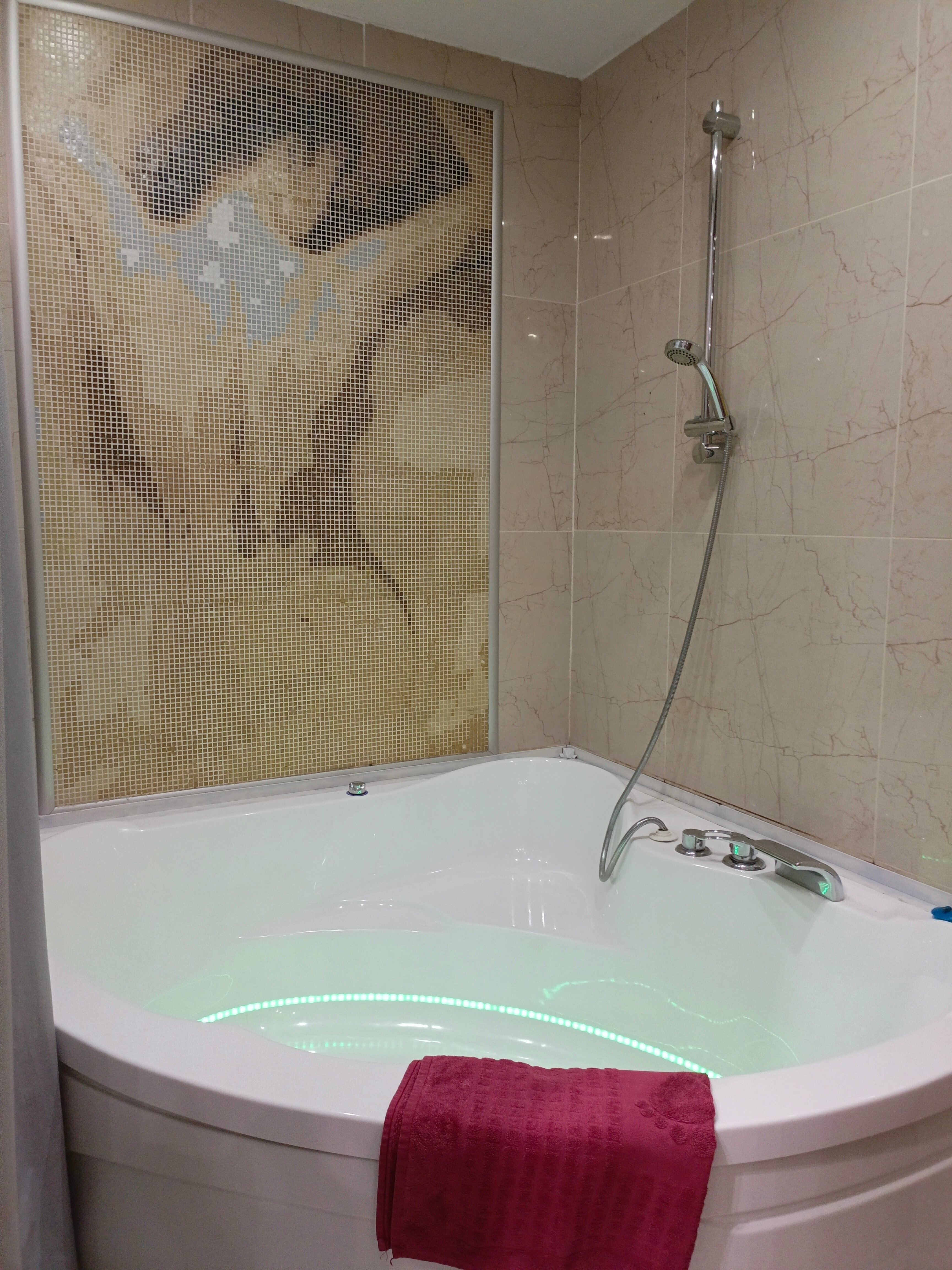 Большой двухместный номер с 1 кроватью