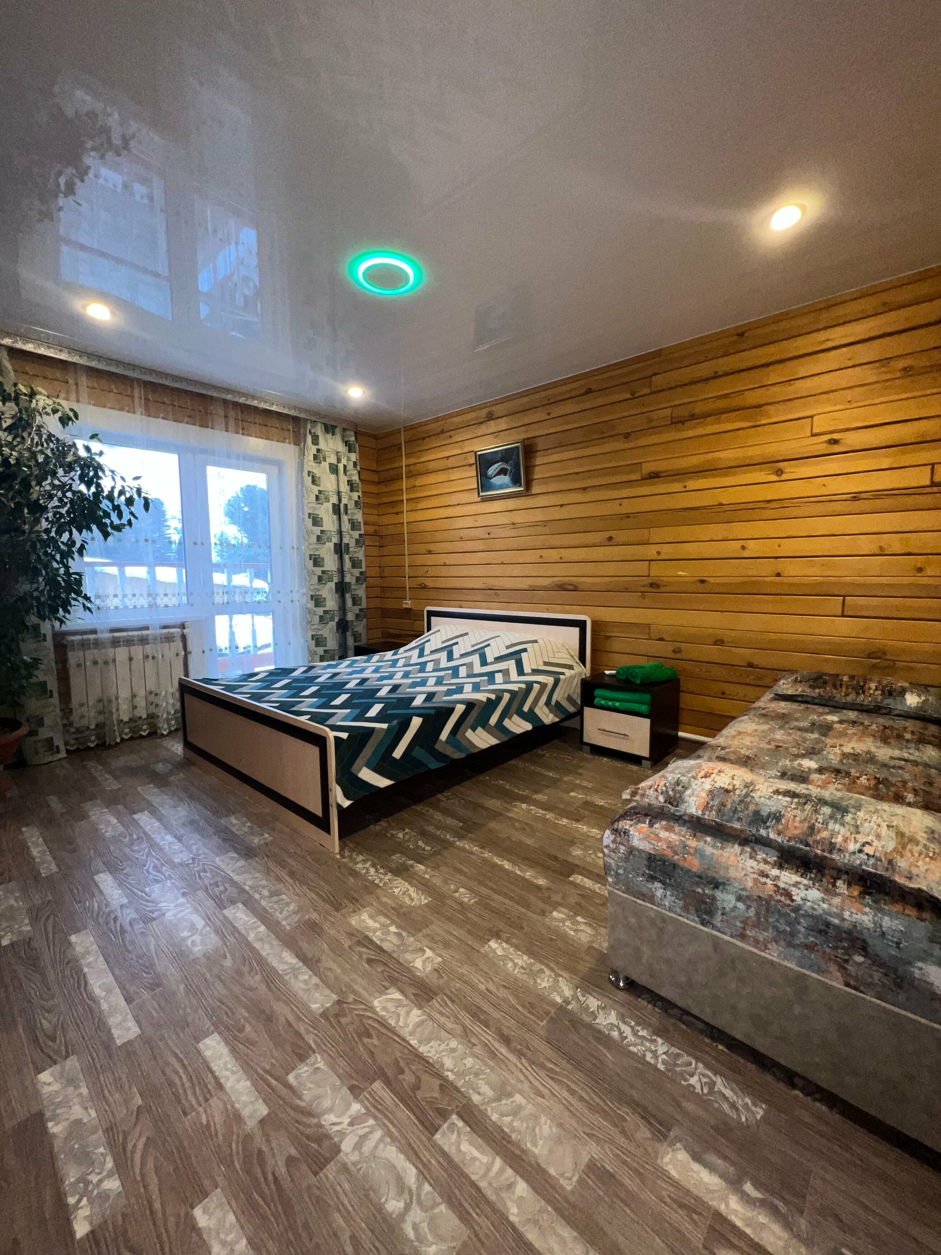 Дом с 6 спальнями