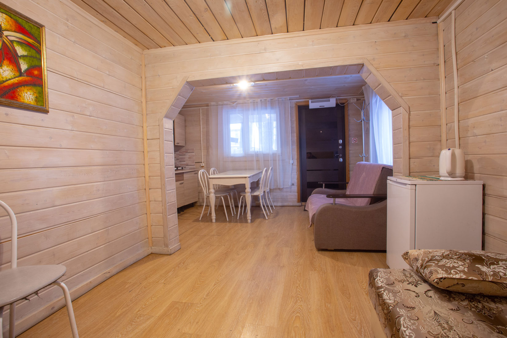 Cемейный номер с собственной ванной комнатой