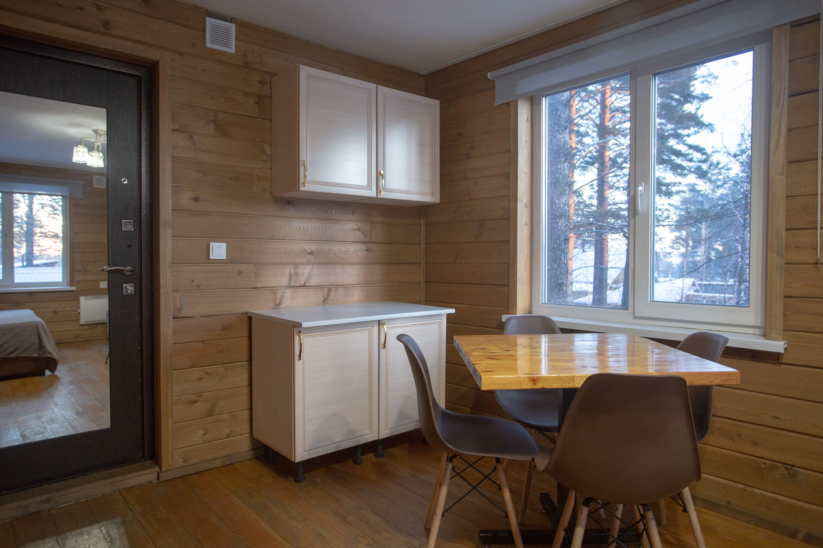 Улучшенный четырехместный номер