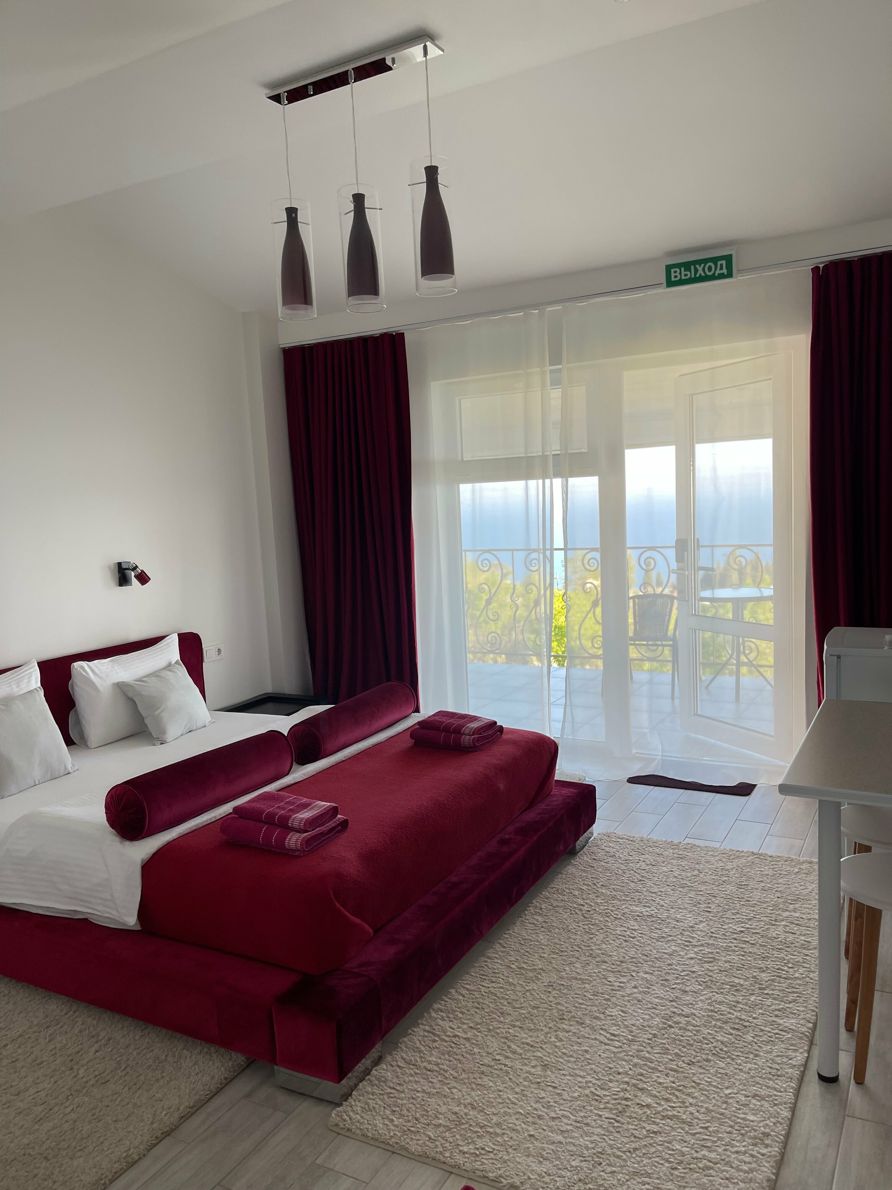 Двухместный номер Делюкс с 1 кроватью и балконом, вид на море