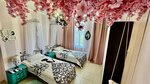 Односпальная кровать в общем номере в Дом радости