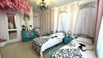 Односпальная кровать в общем номере в Дом радости