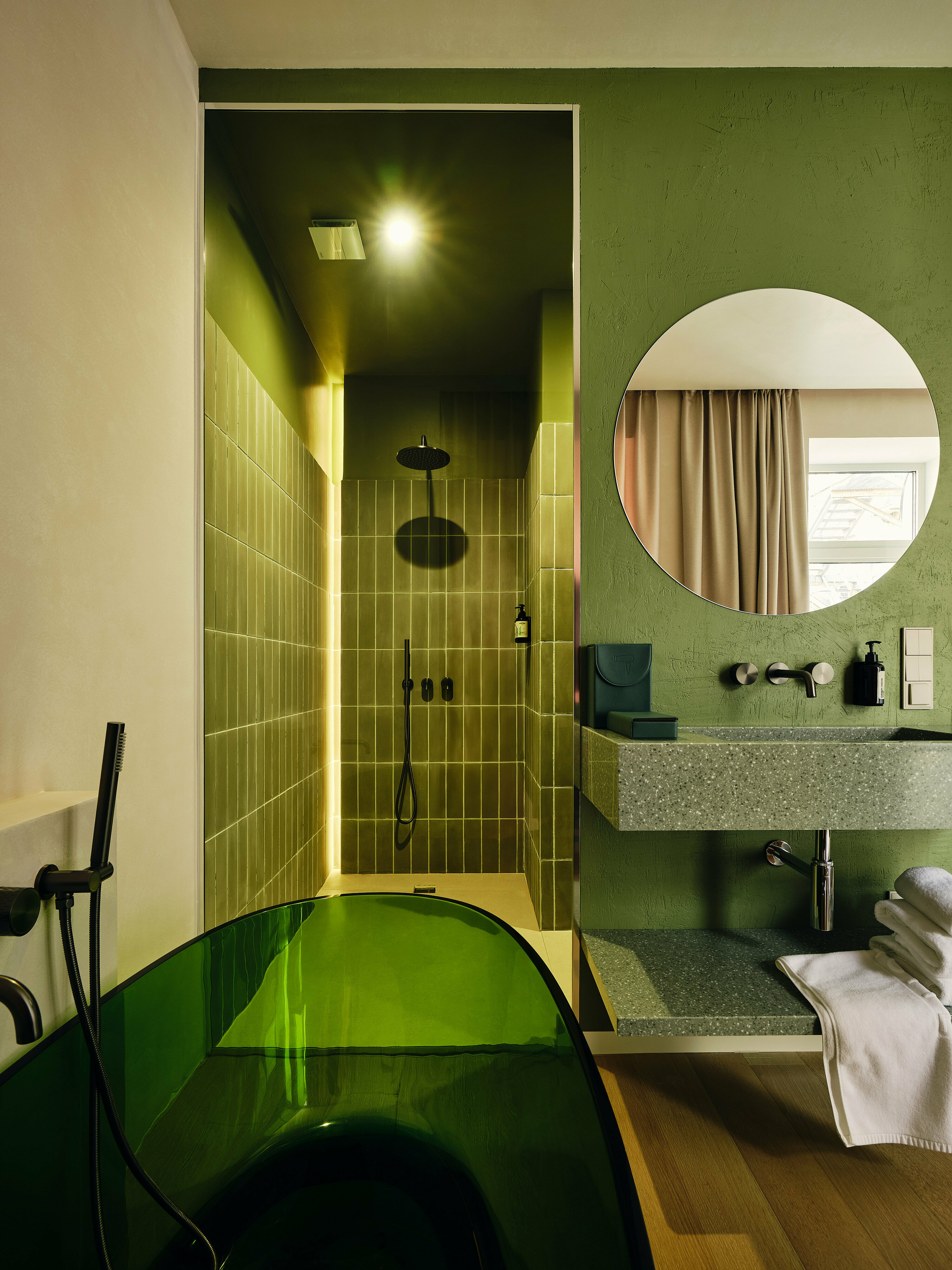 Номер с кроватью размера «queen-size»