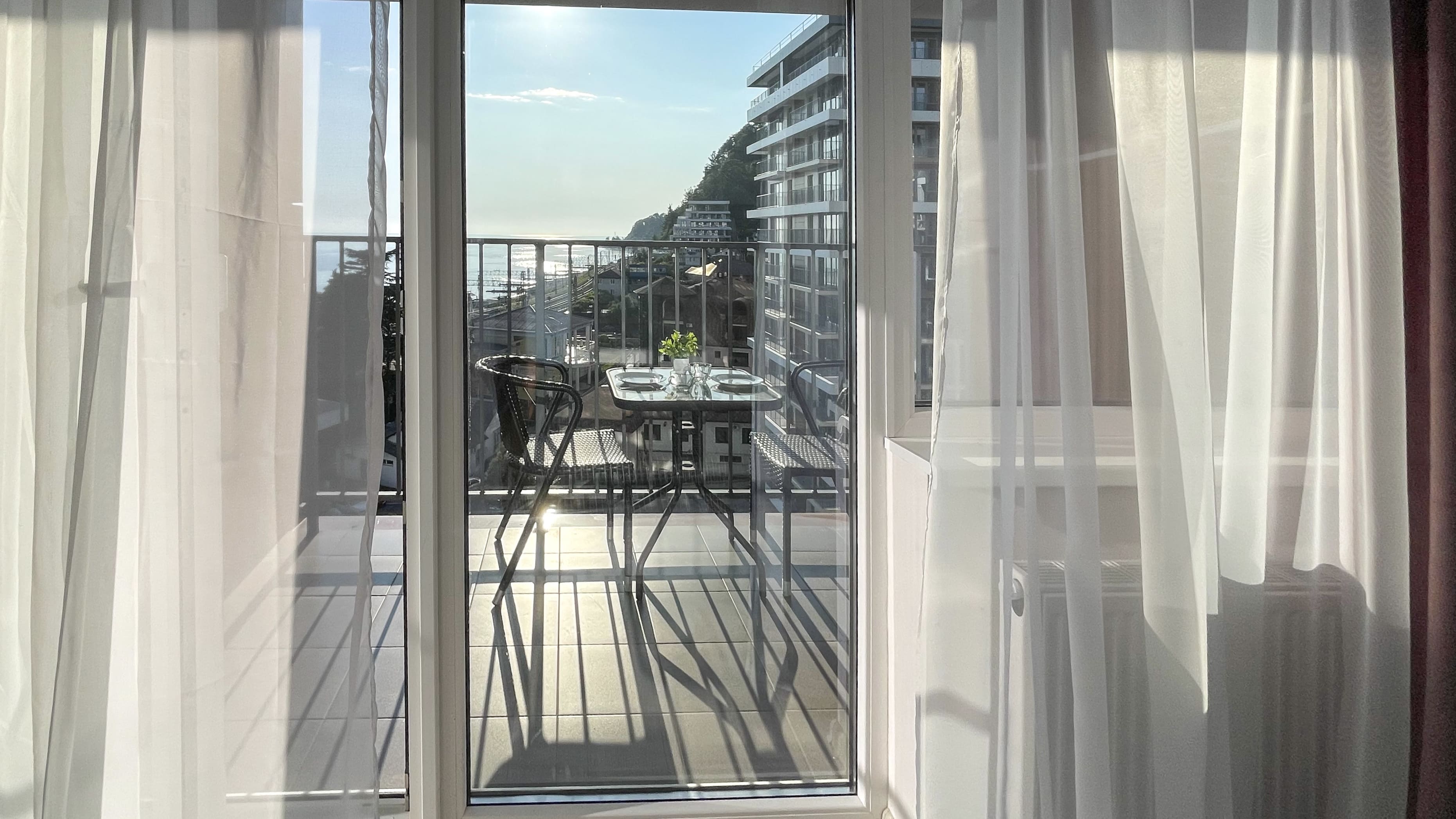 Апартаменты с балконом