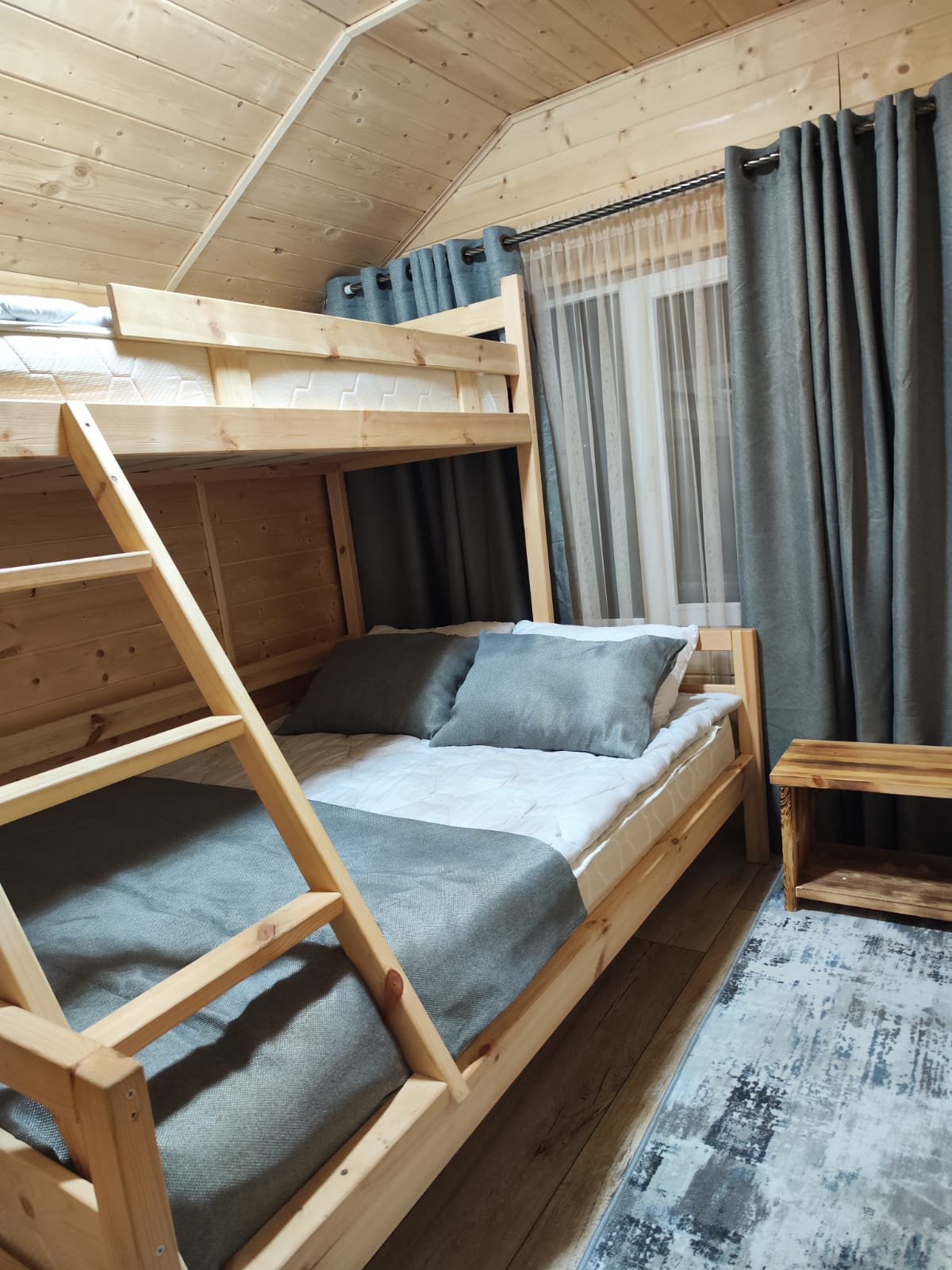 Дом с видом на горы