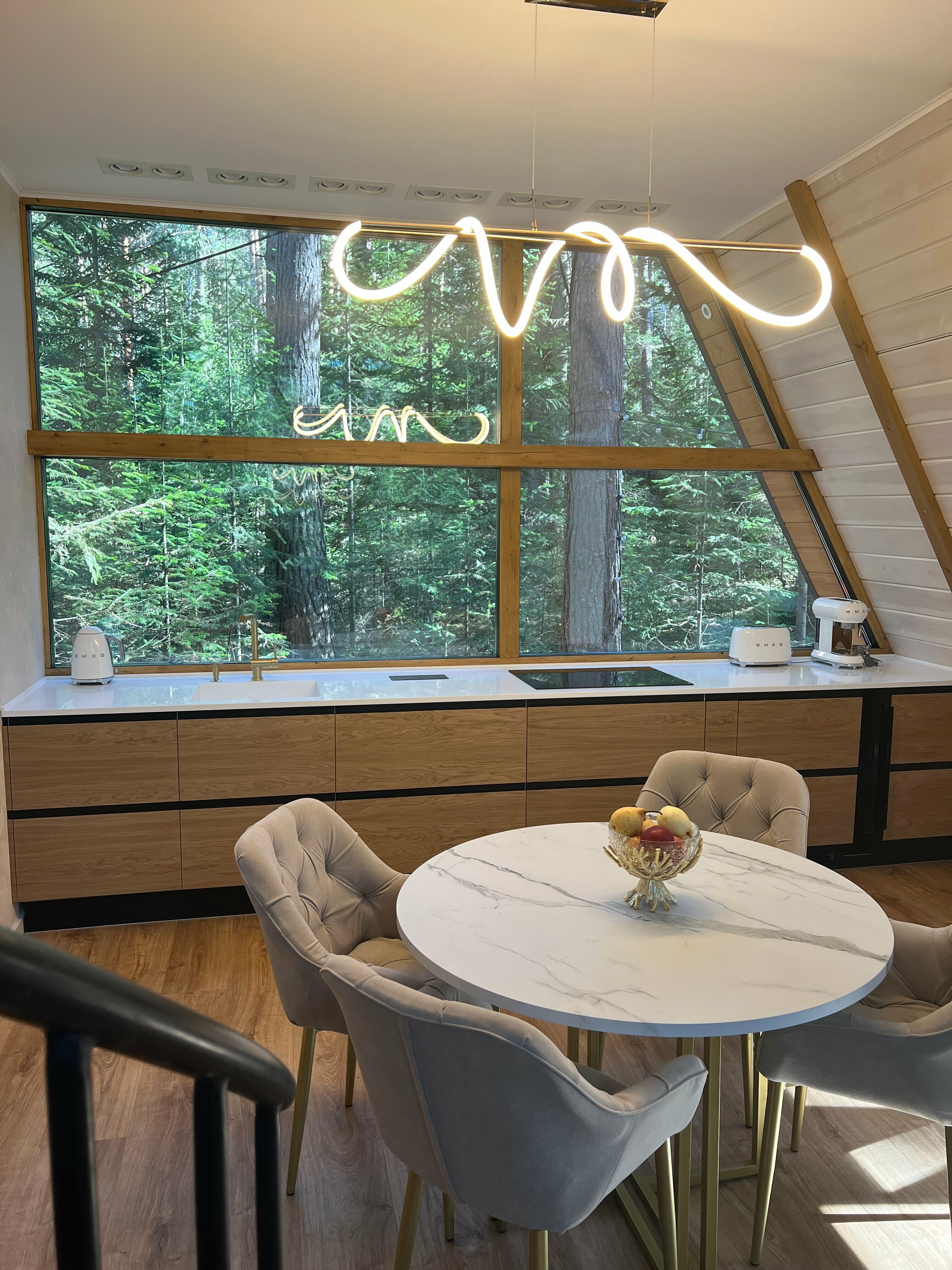 Четырехместный номер с видом на сад