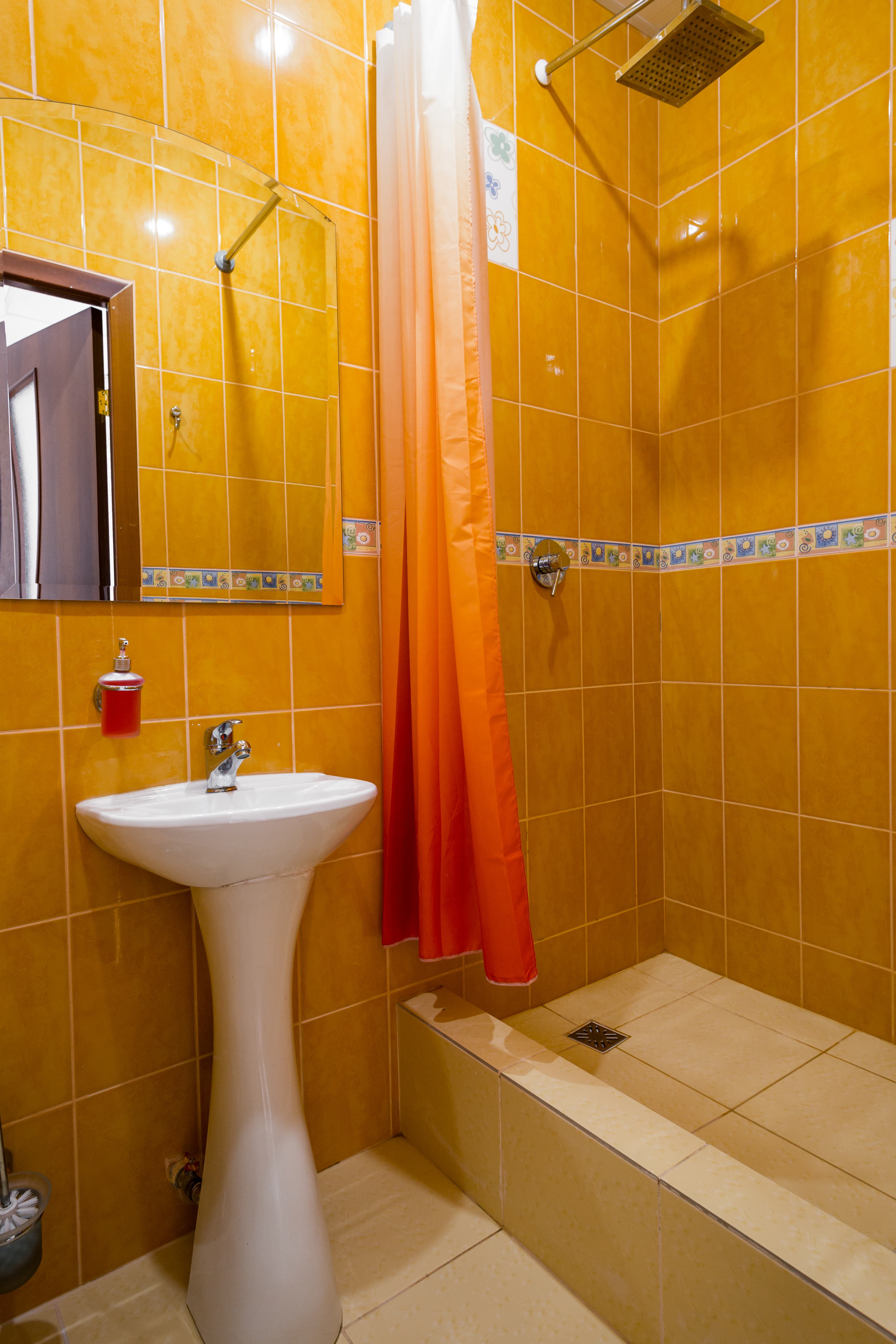 Улучшенный двухместный номер с 1 кроватью