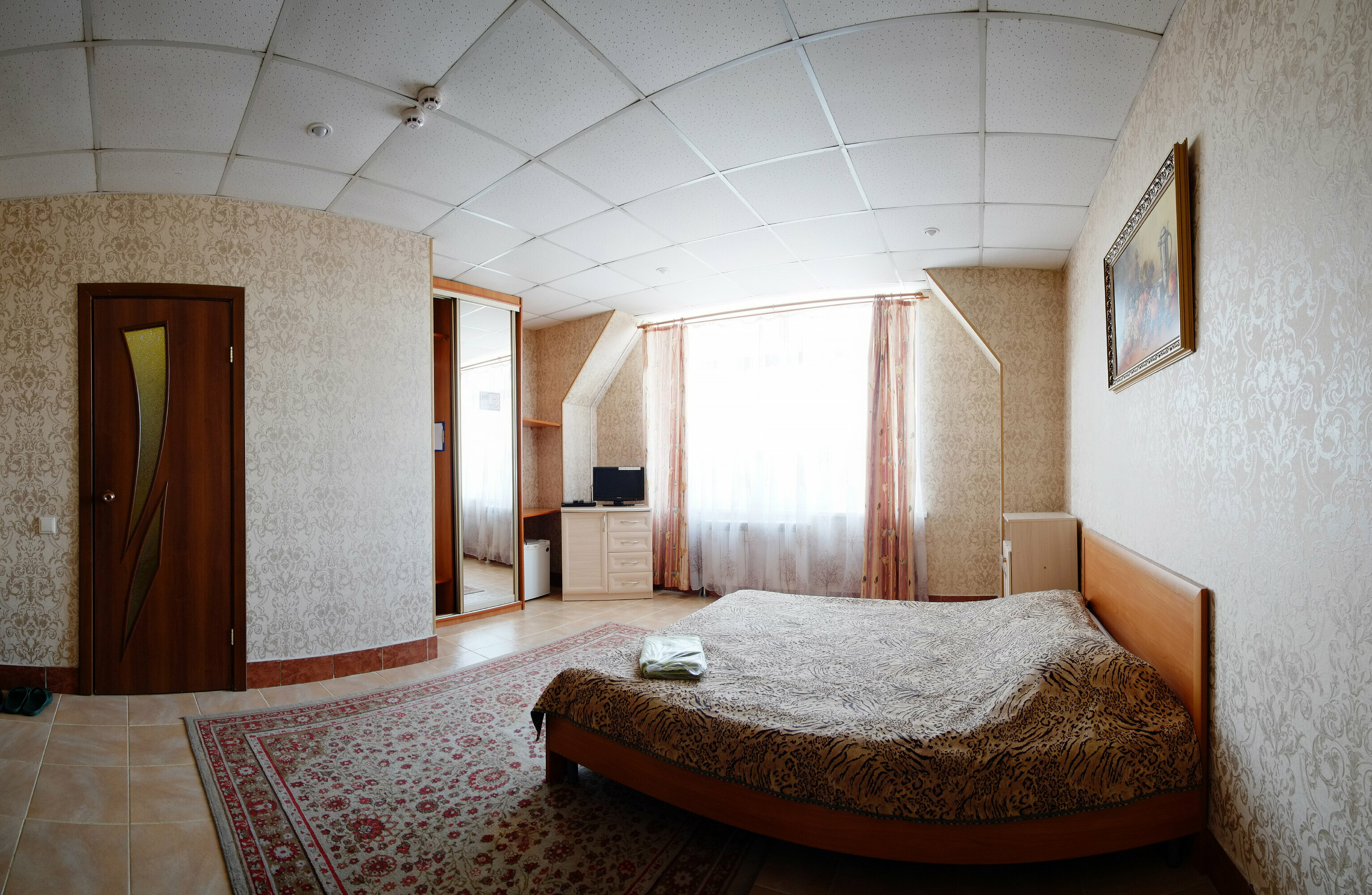 Улучшенный двухместный номер с 1 кроватью