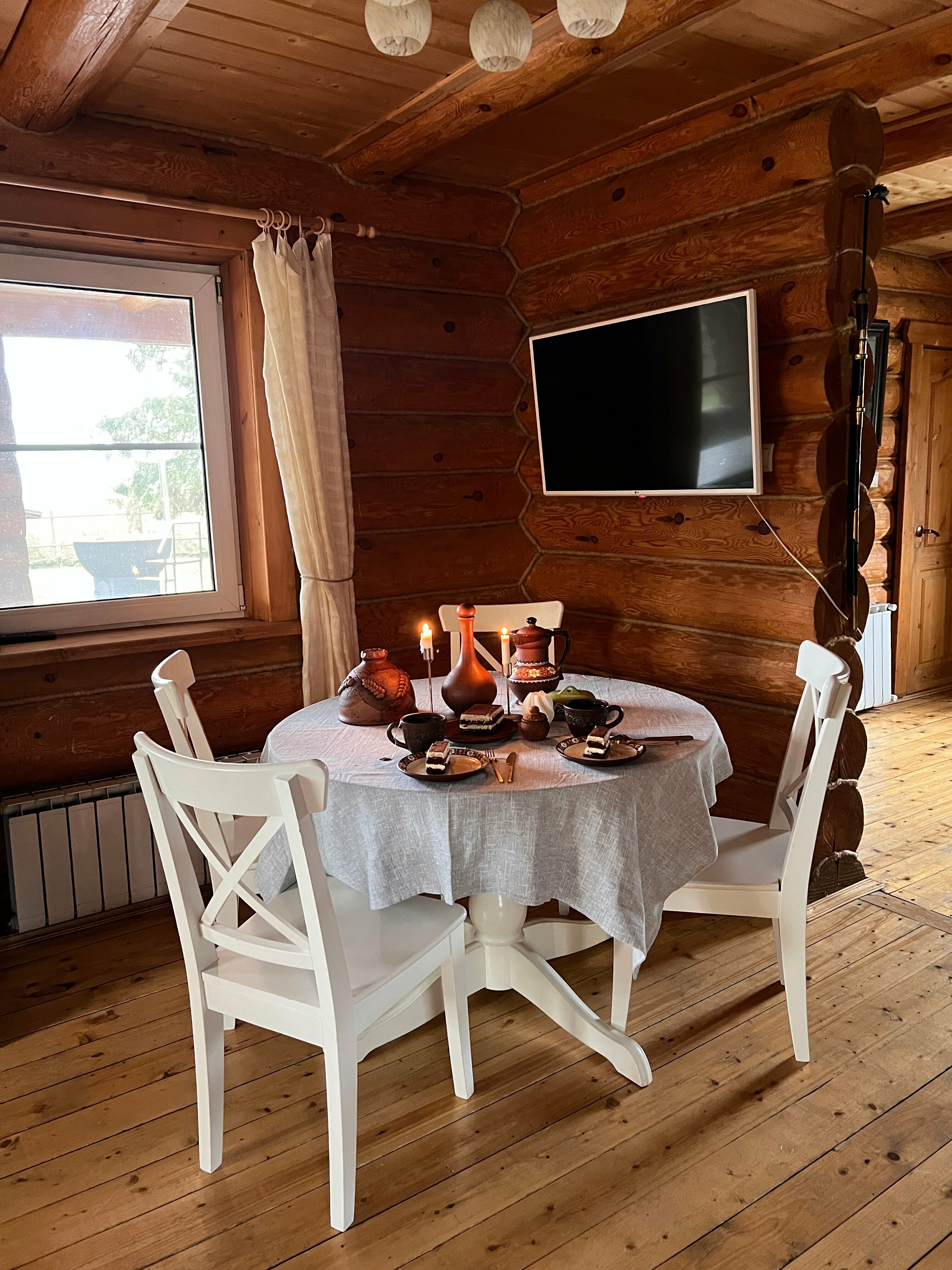 Дом с видом на озеро