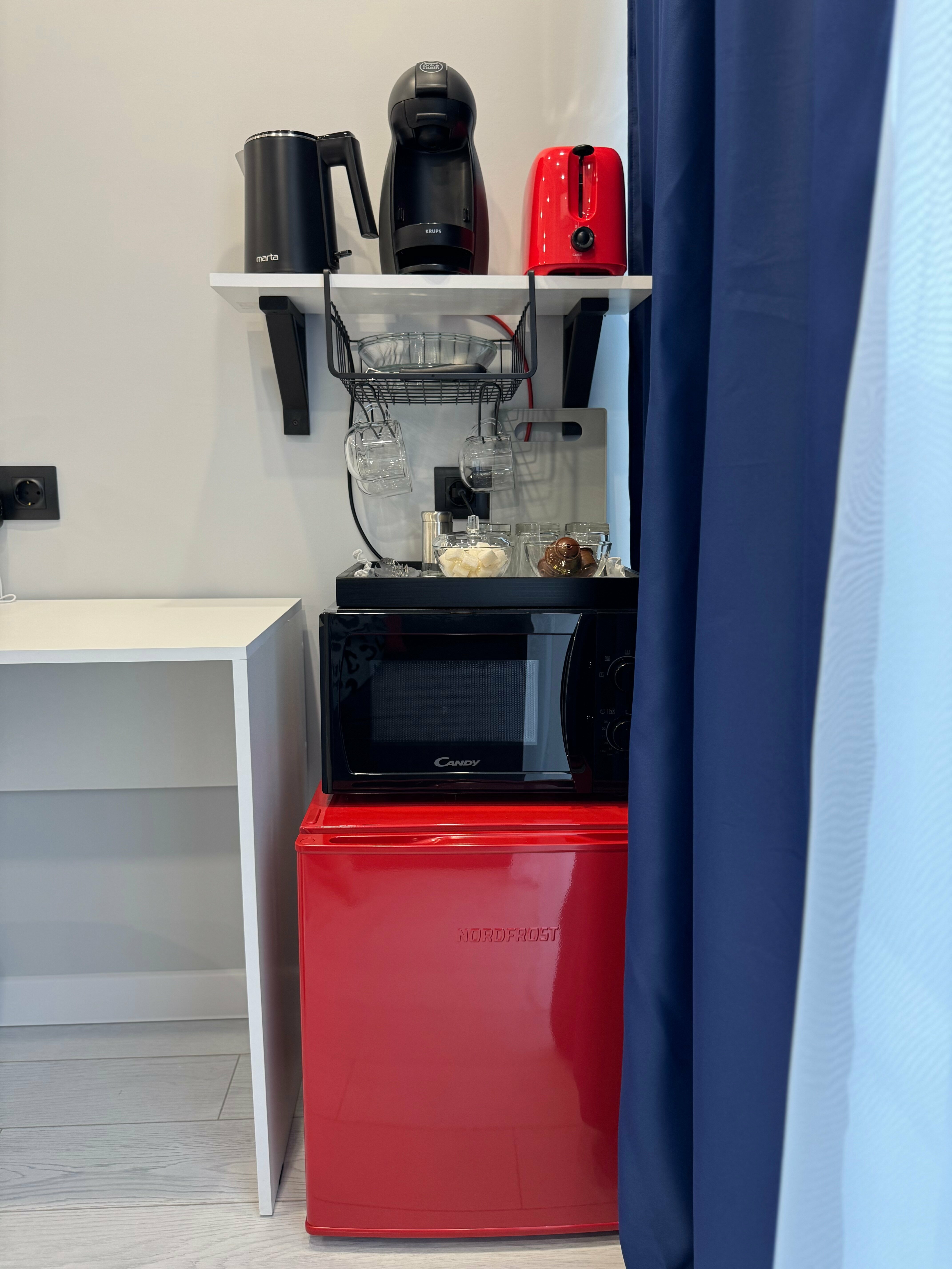 Апартамент "В цвете" с мини-кухней и стирально-сушильной машиной