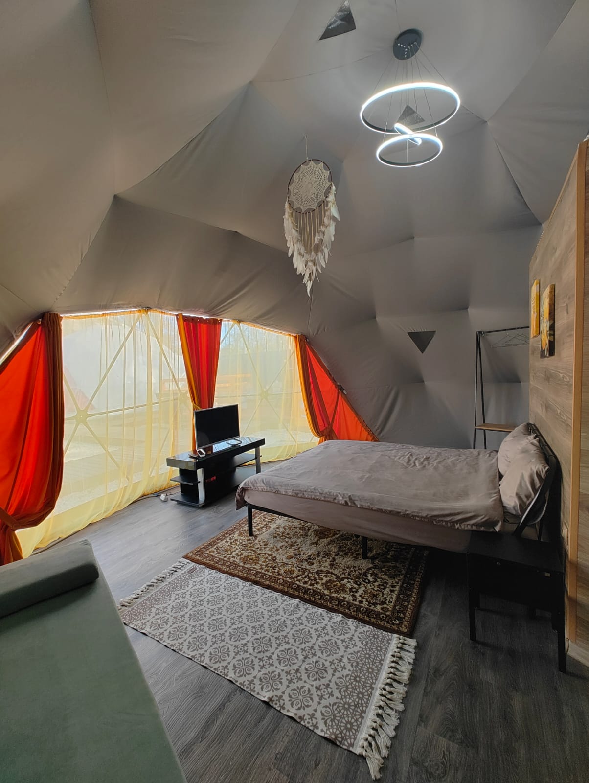 Cемейный номер с собственной ванной комнатой