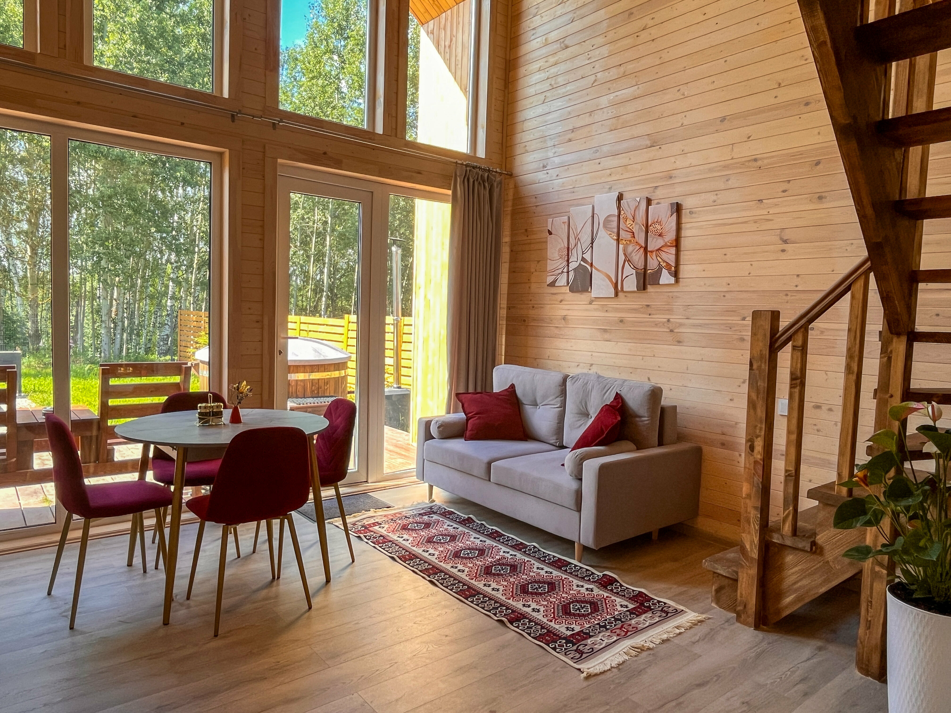 Дом с видом на лес