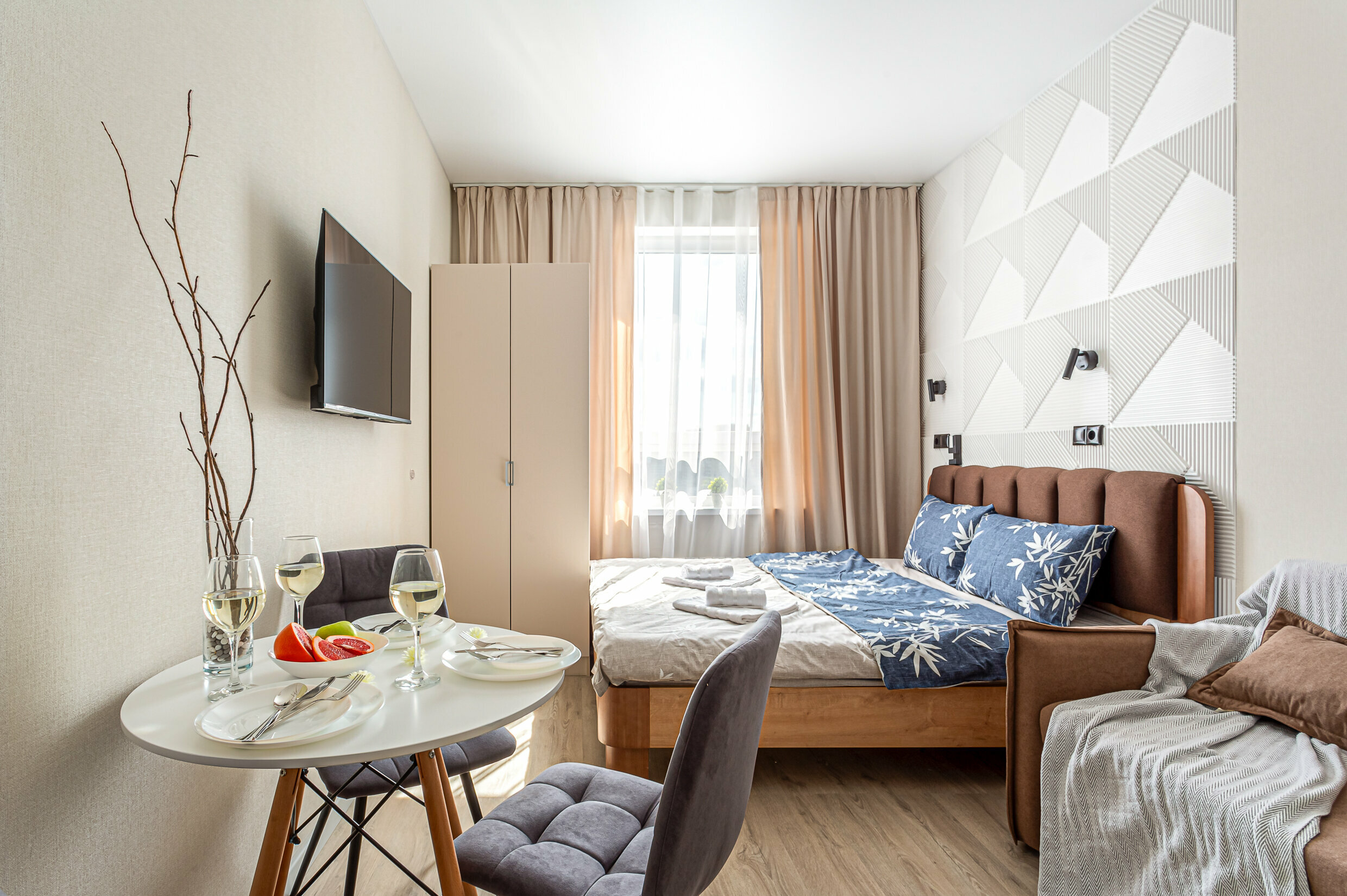 Трехместный номер с видом на сад