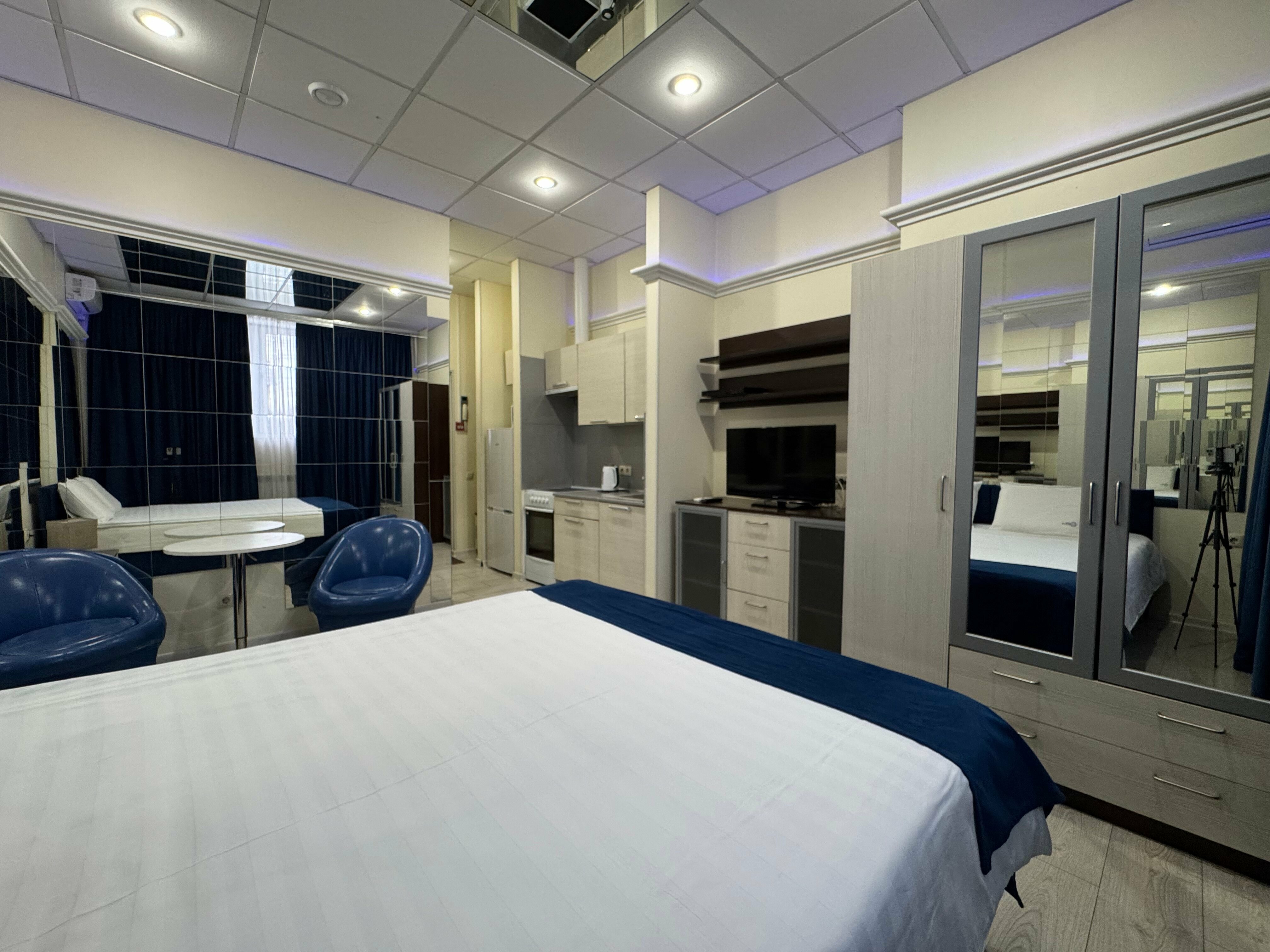 Номер Делюкс