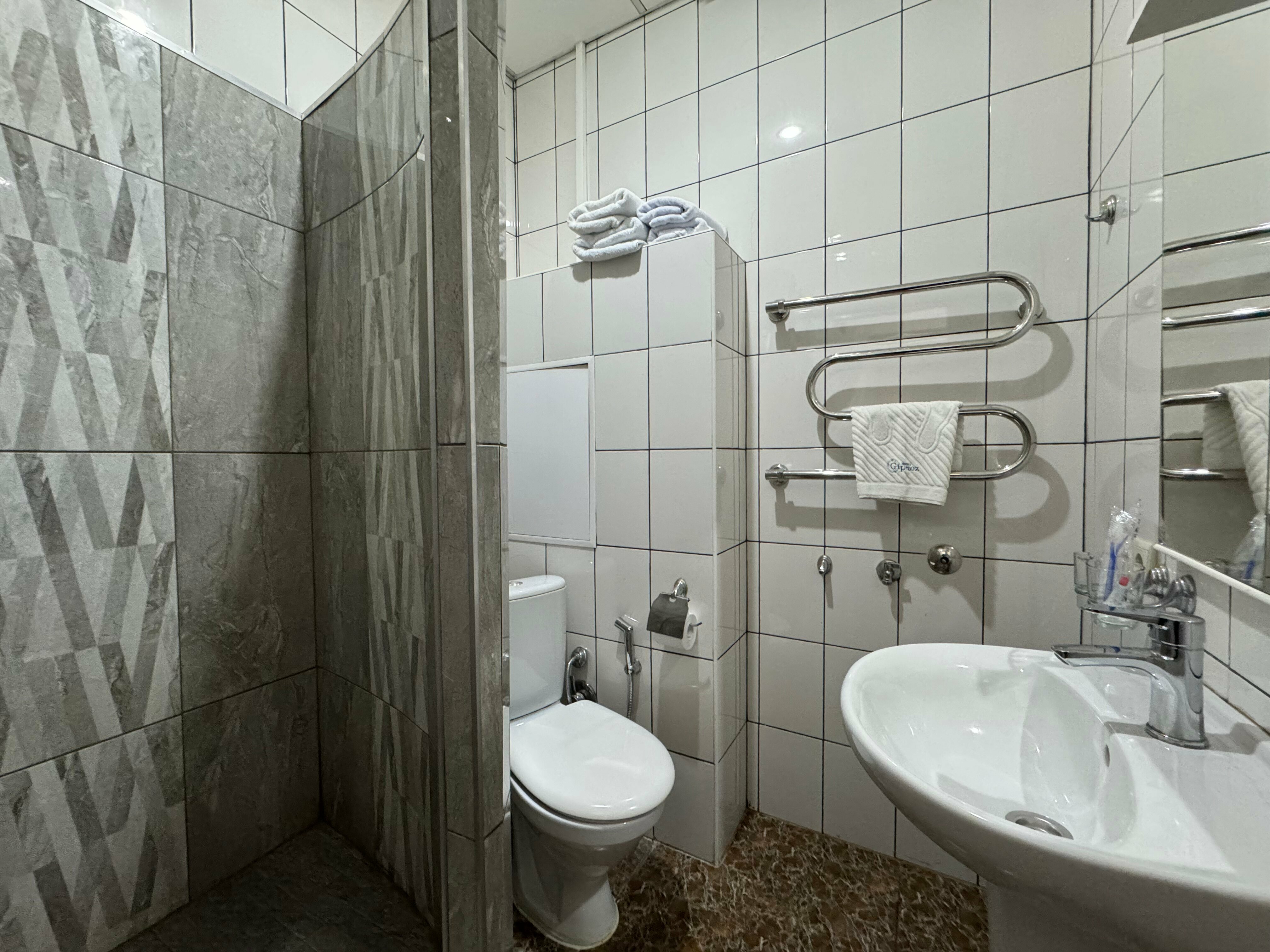 Улучшенный двухместный номер с 1 кроватью