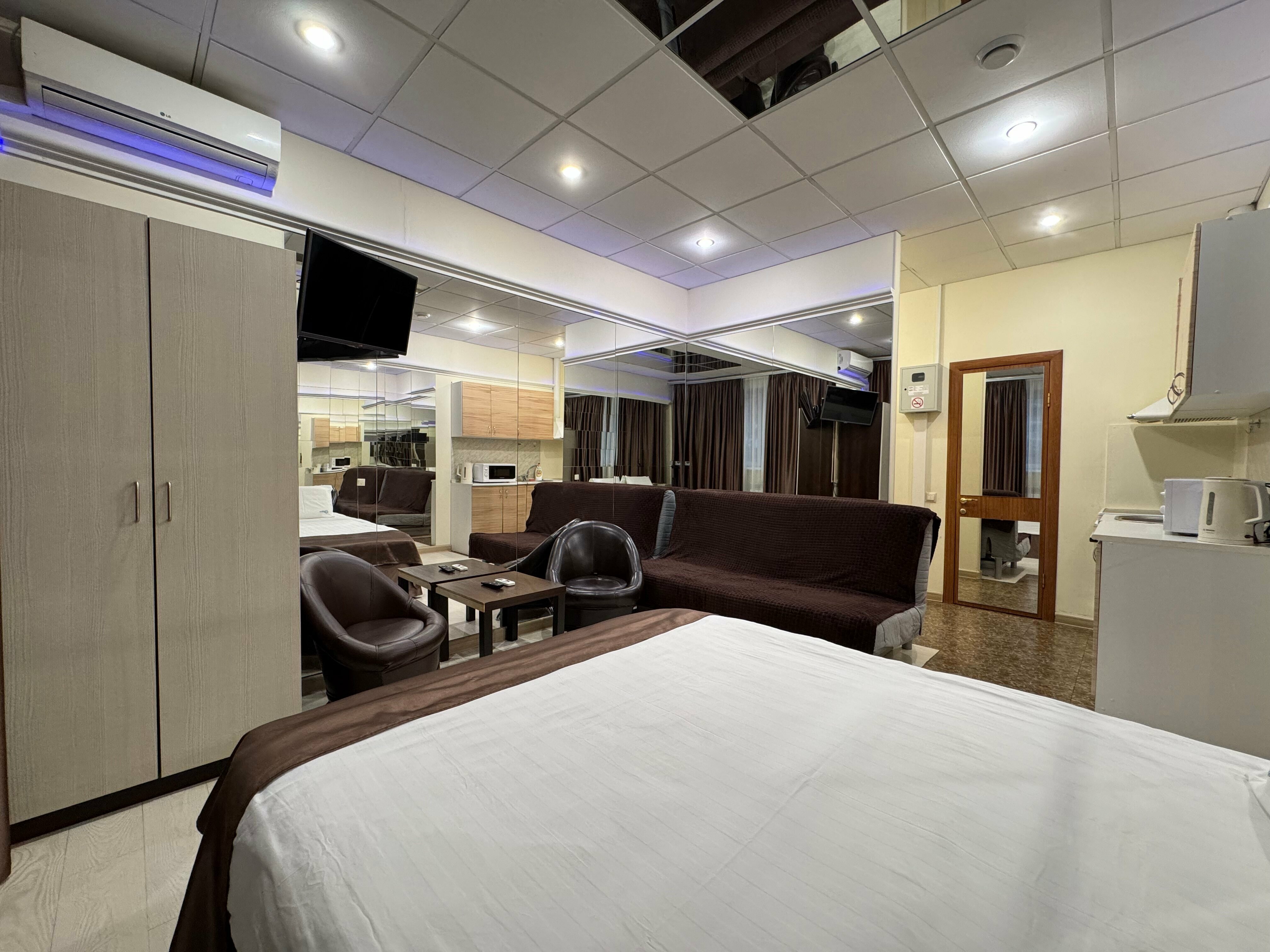 Трехместный номер Делюкс