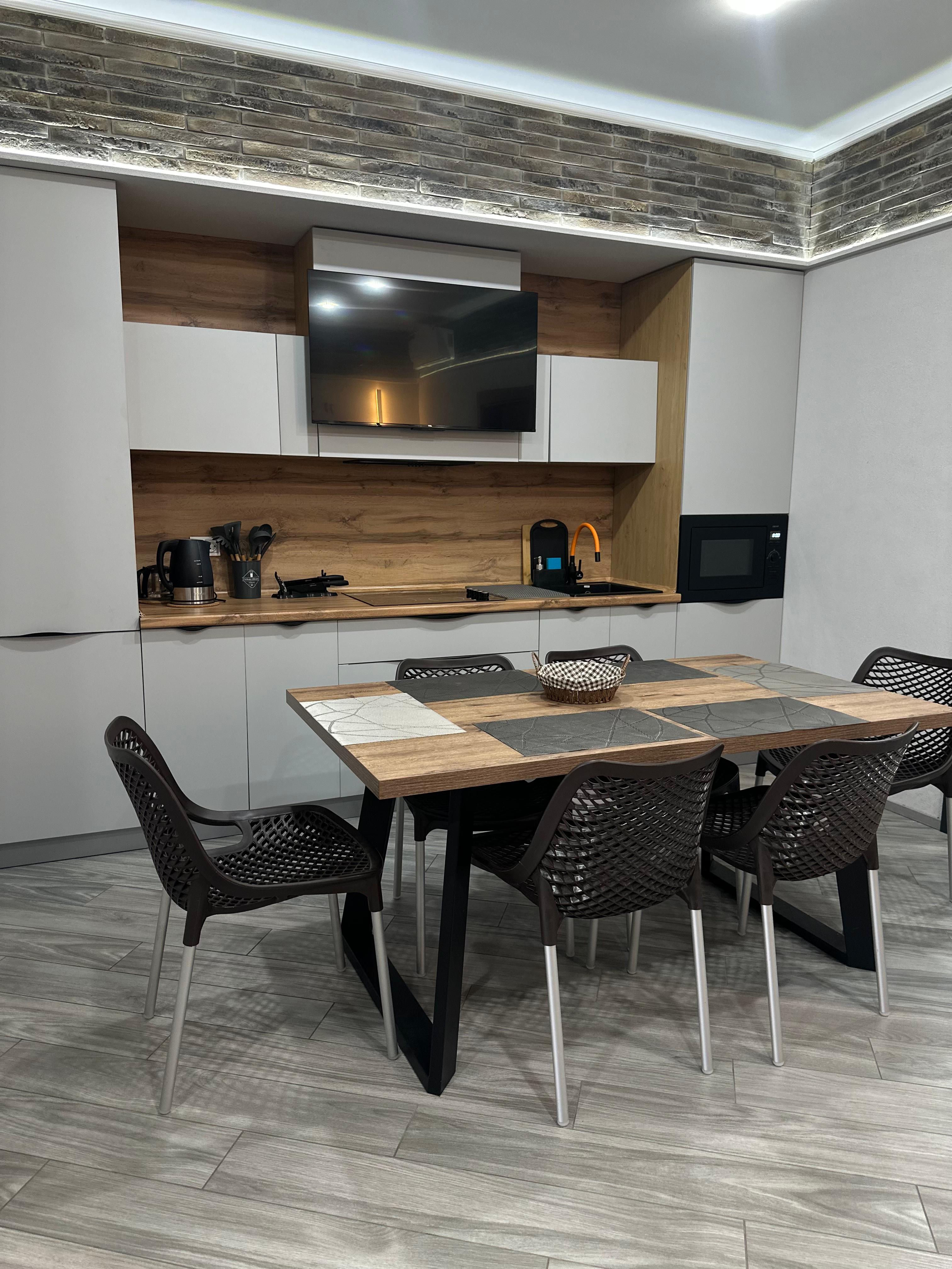 Дом с собственным бассейном и сауной