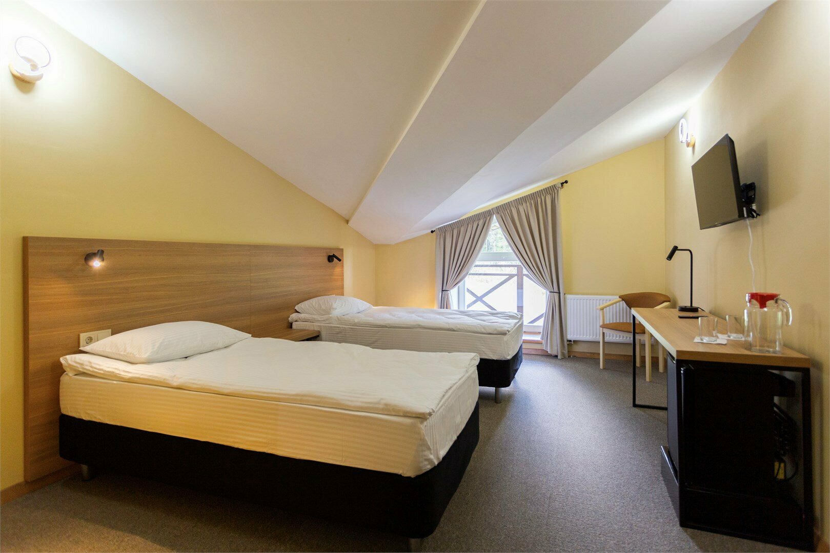 Стандарт-мансарда №302