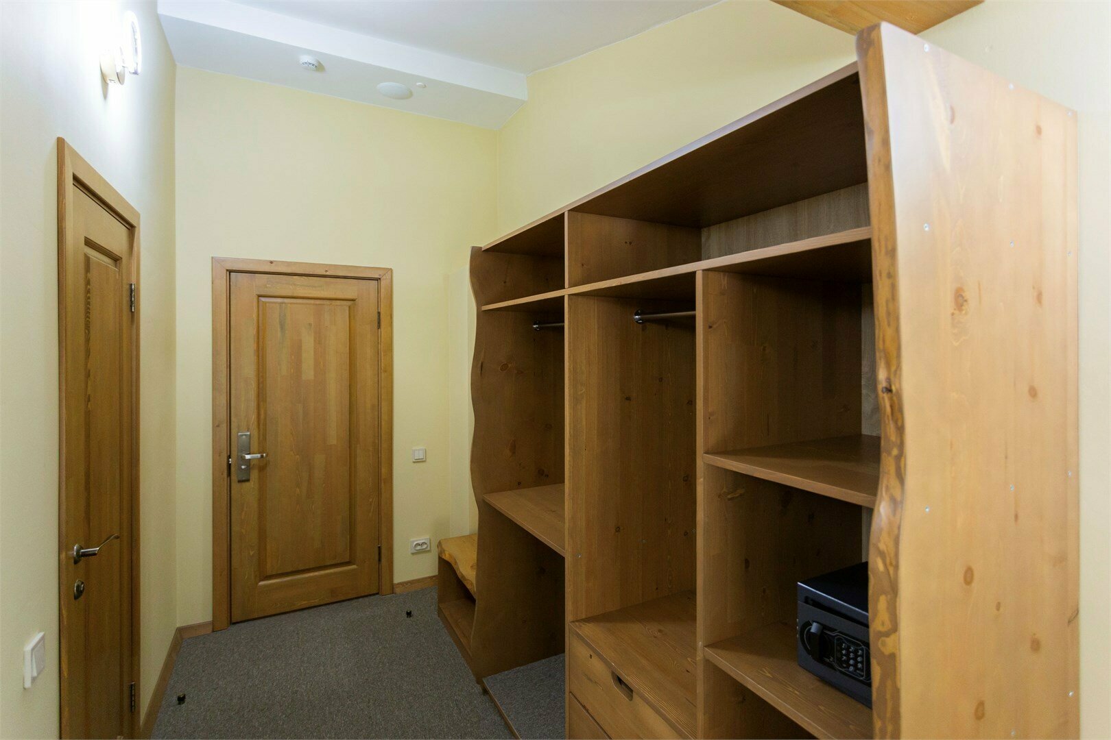 Стандарт - мансарда № 306