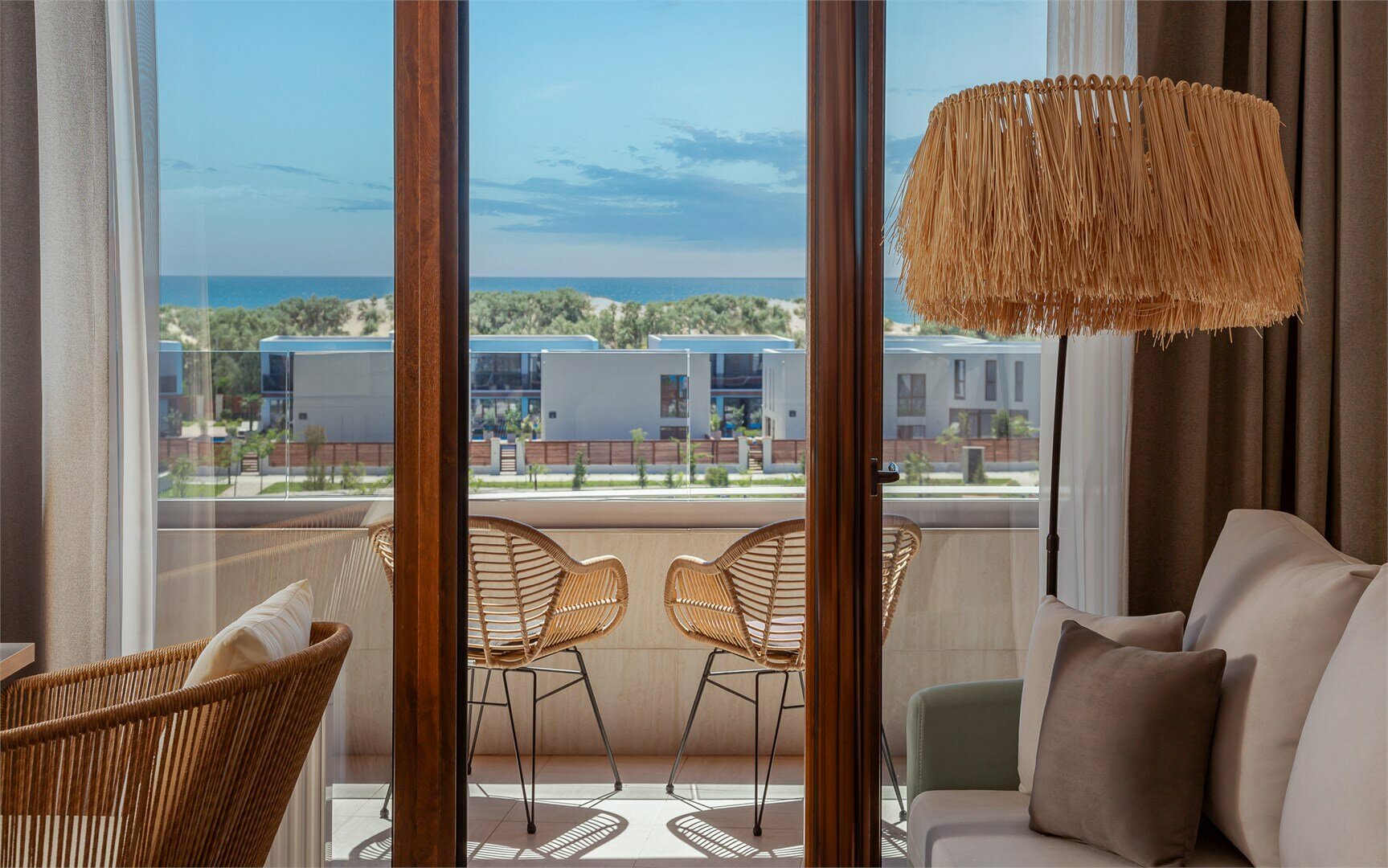 Делюкс с видом на море с двуспальной кроватью