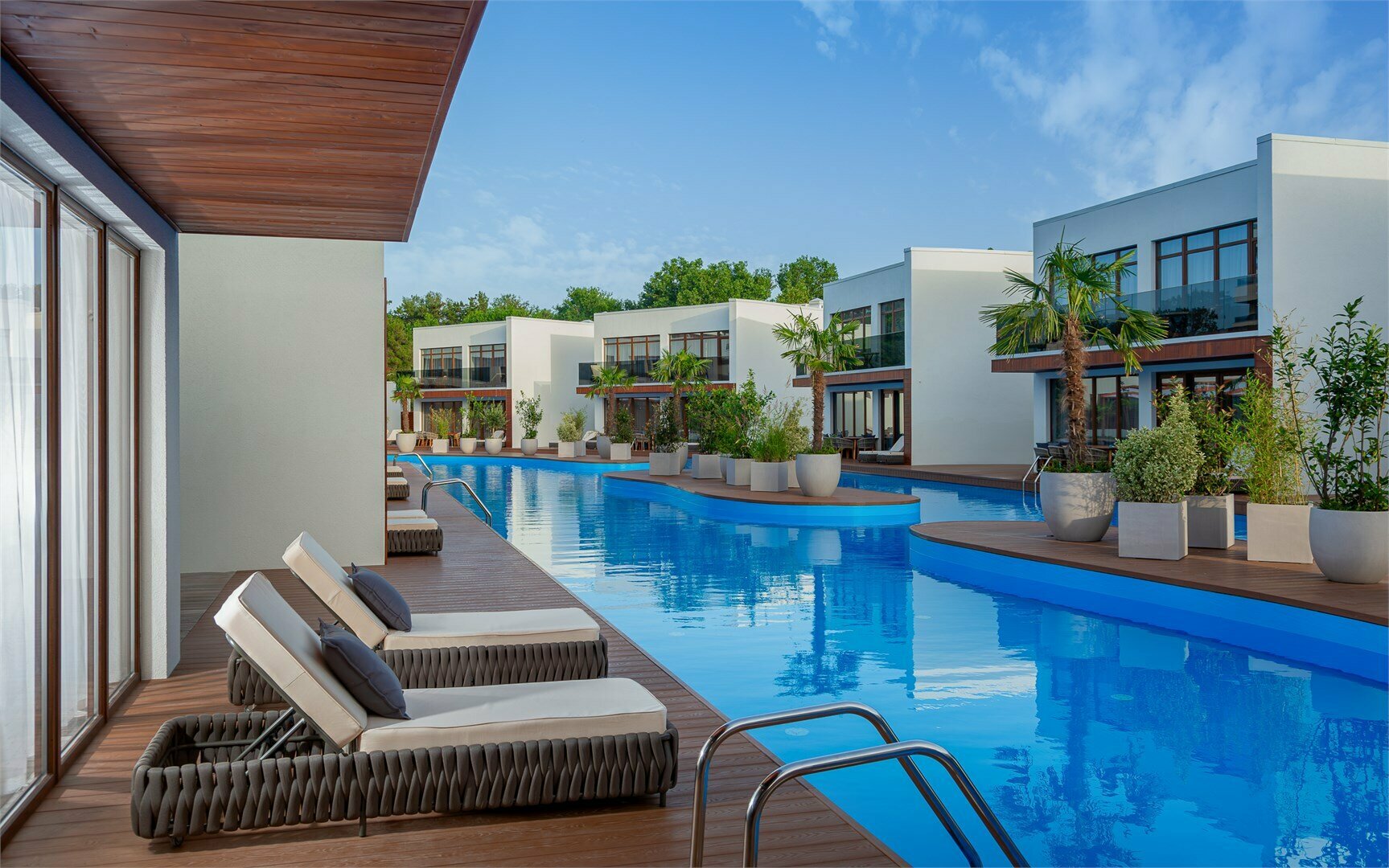 Вилла "Модерн" с собственным бассейном