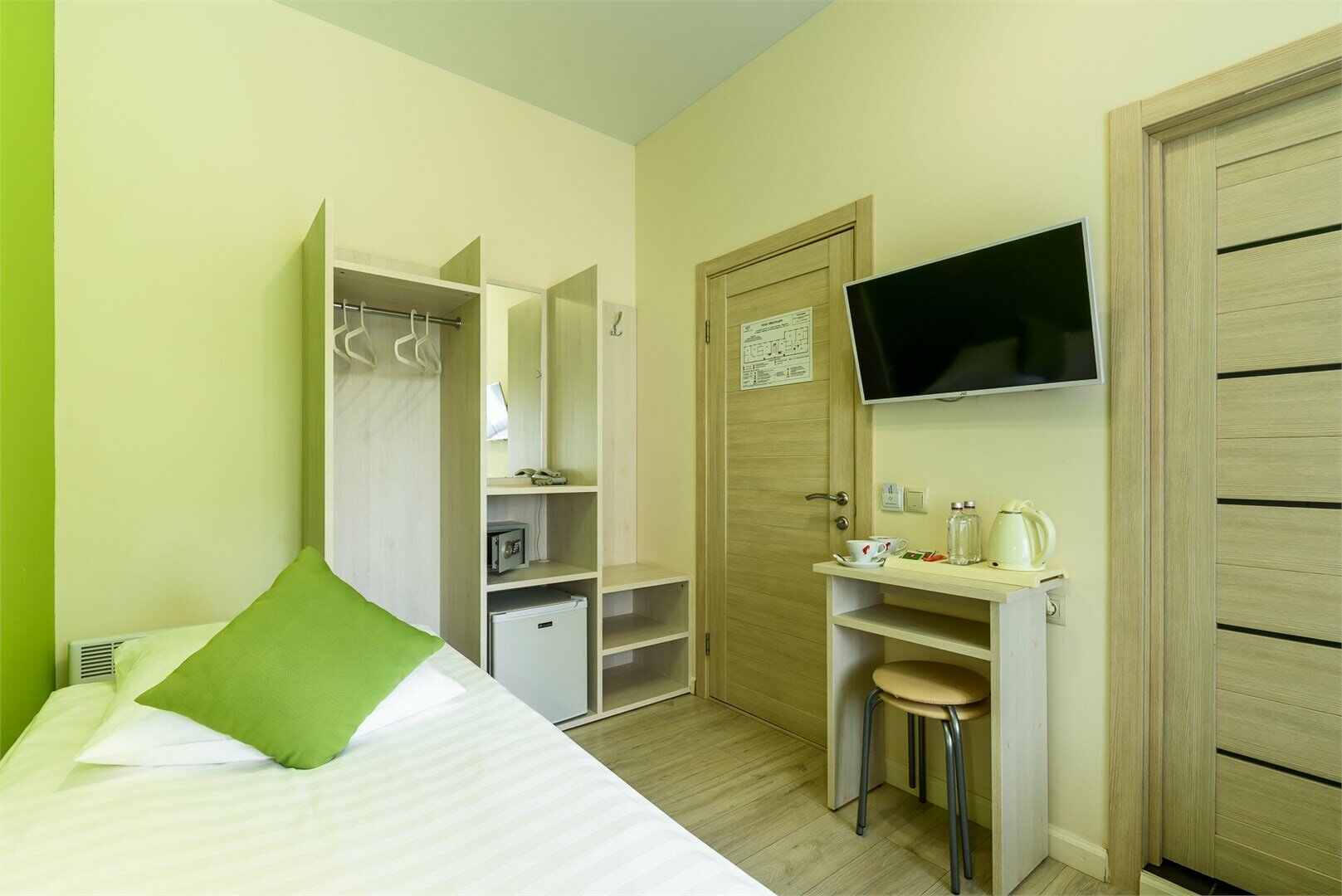 Стандартный двухместный с 2 отдельными кроватями