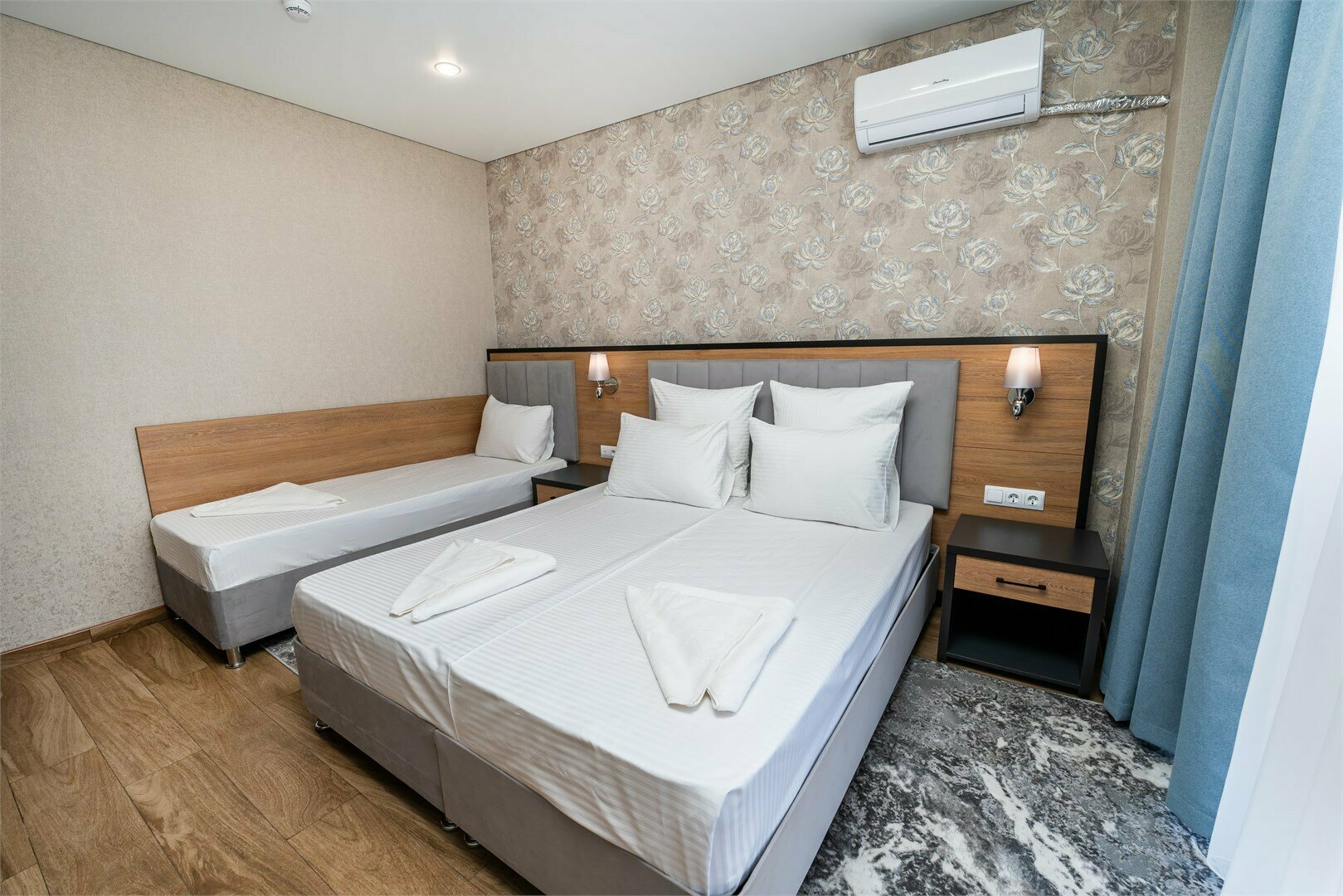 Люкс с балконом (вид на море)